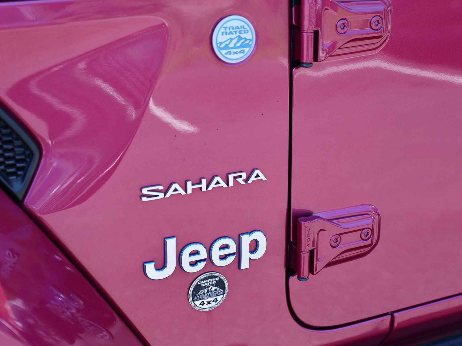 2021 Jeep Wrangler Unlimited Sahara 4XE - Photo 11