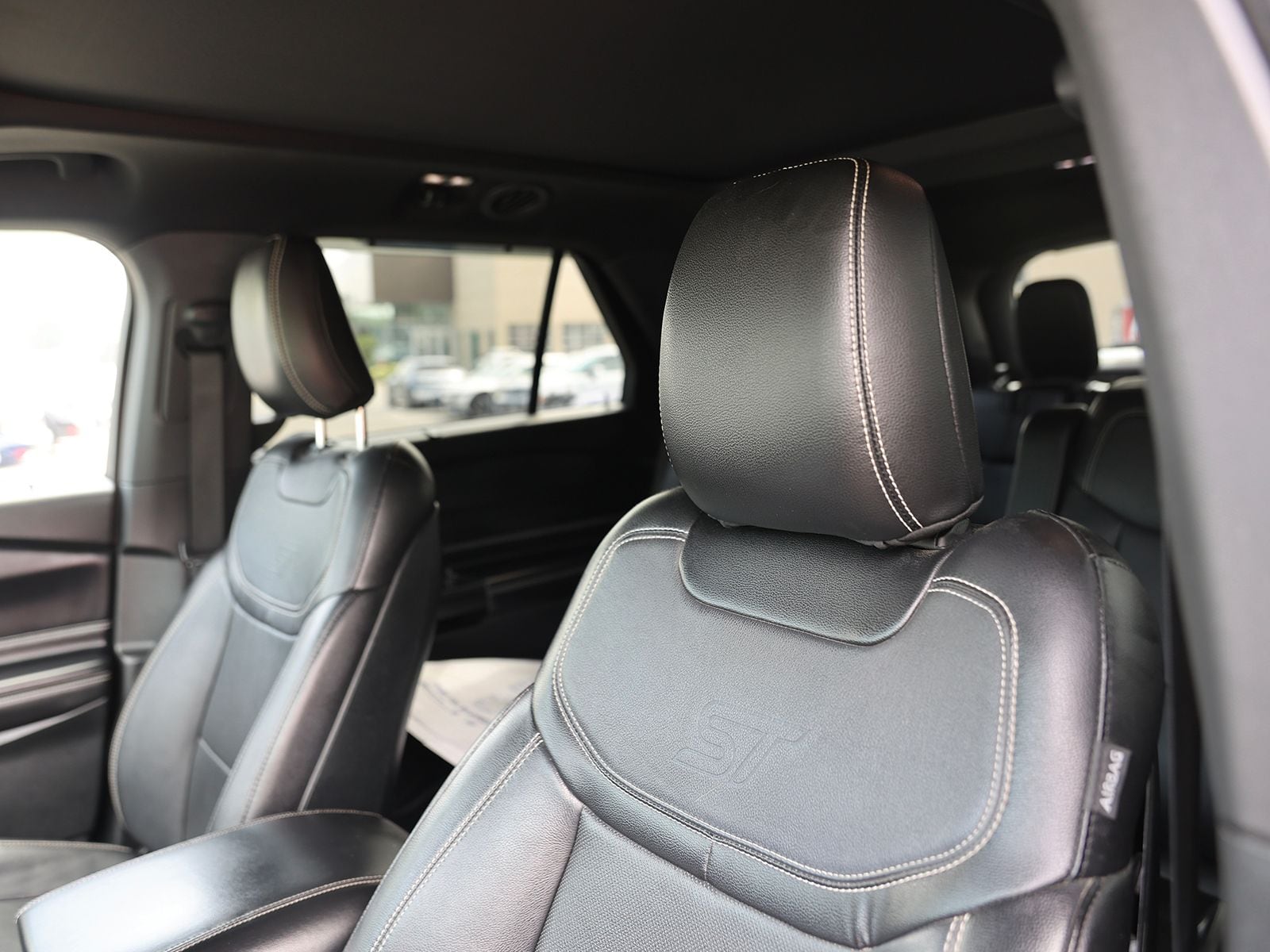 2020 Ford Explorer ST - Photo 22