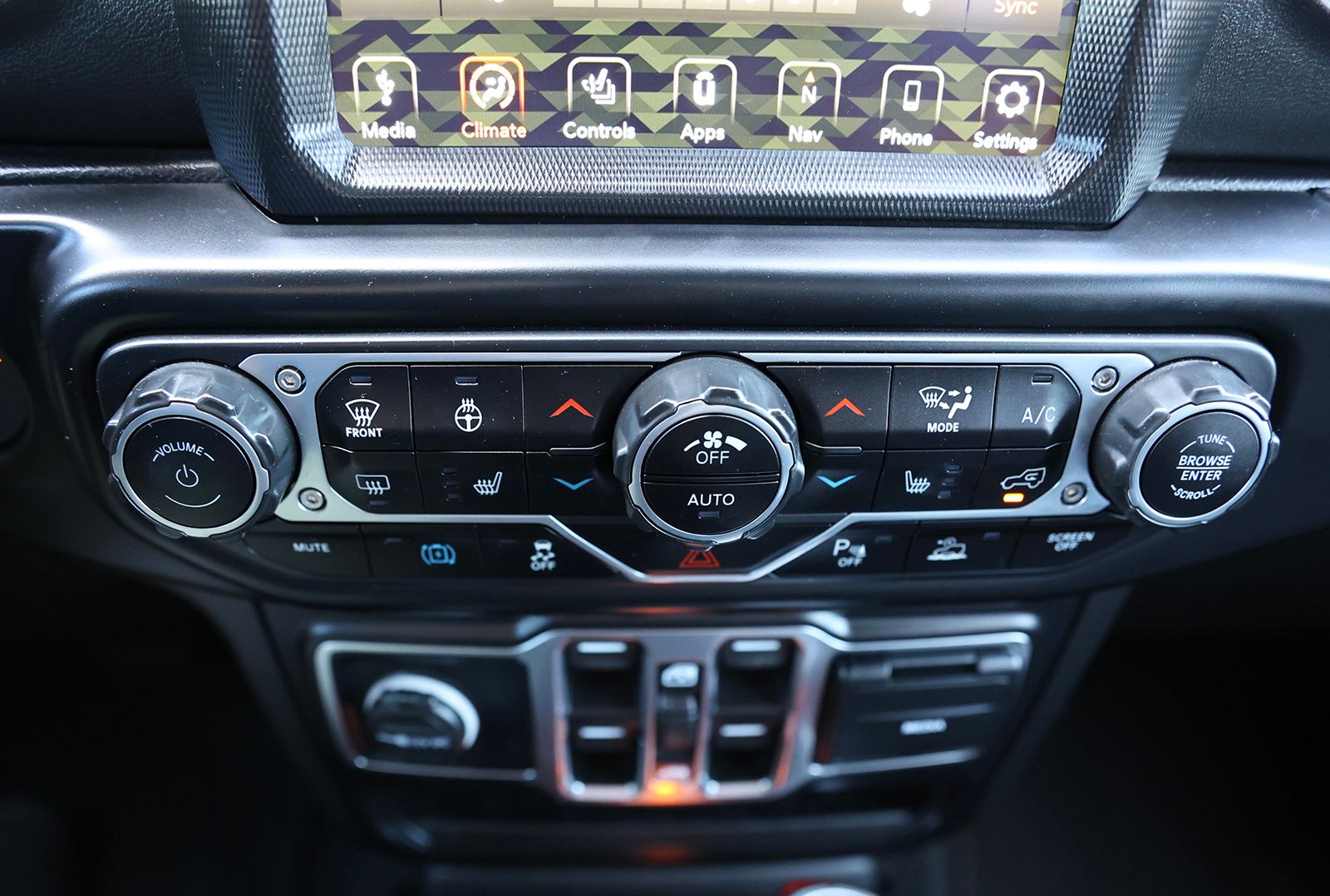 2021 Jeep Wrangler Unlimited Sahara 4XE - Photo 30