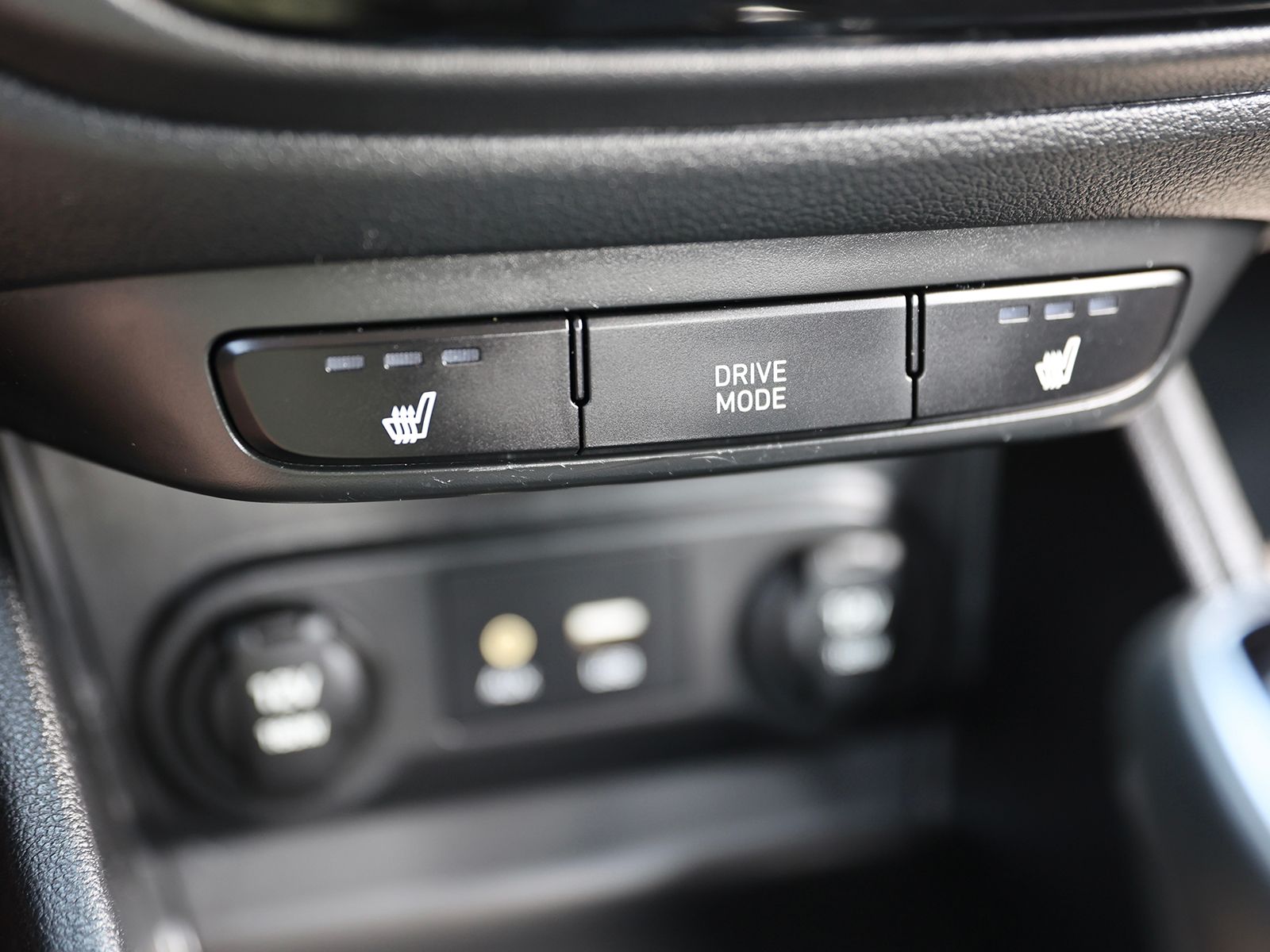 2018 Hyundai Accent Limited - Photo 24