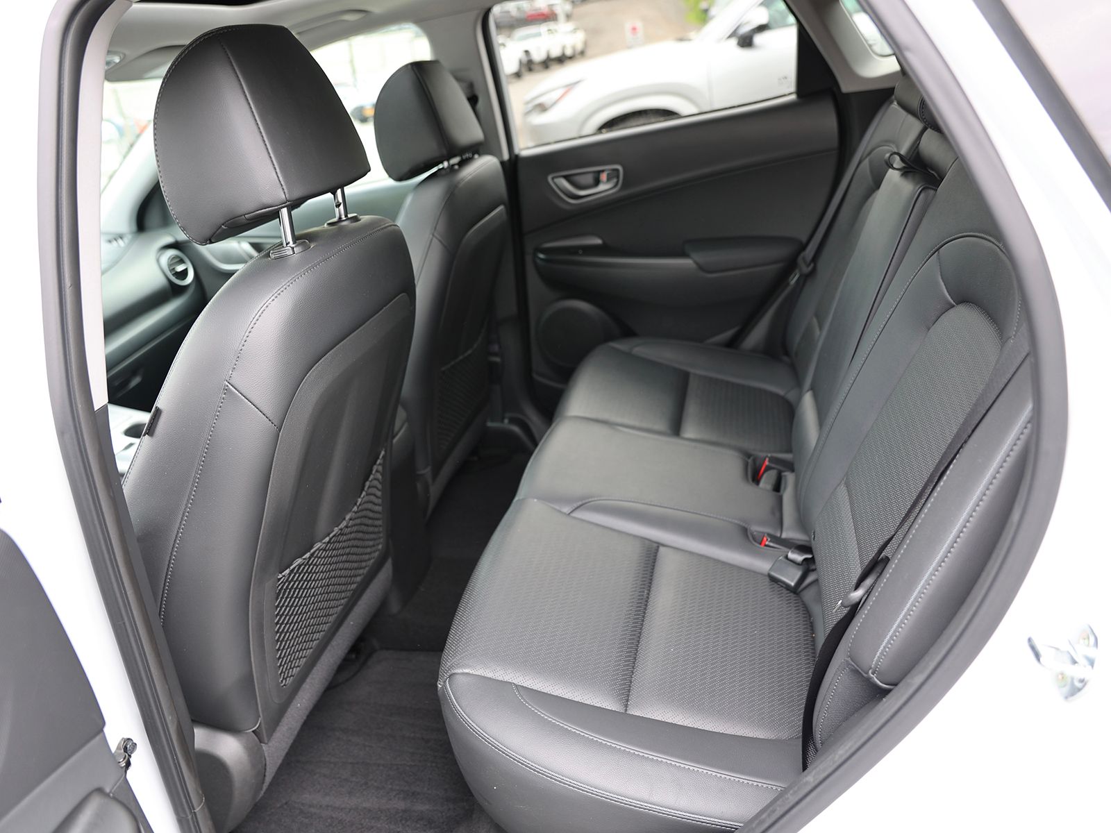 2021 Hyundai Kona EV Limited - Photo 21
