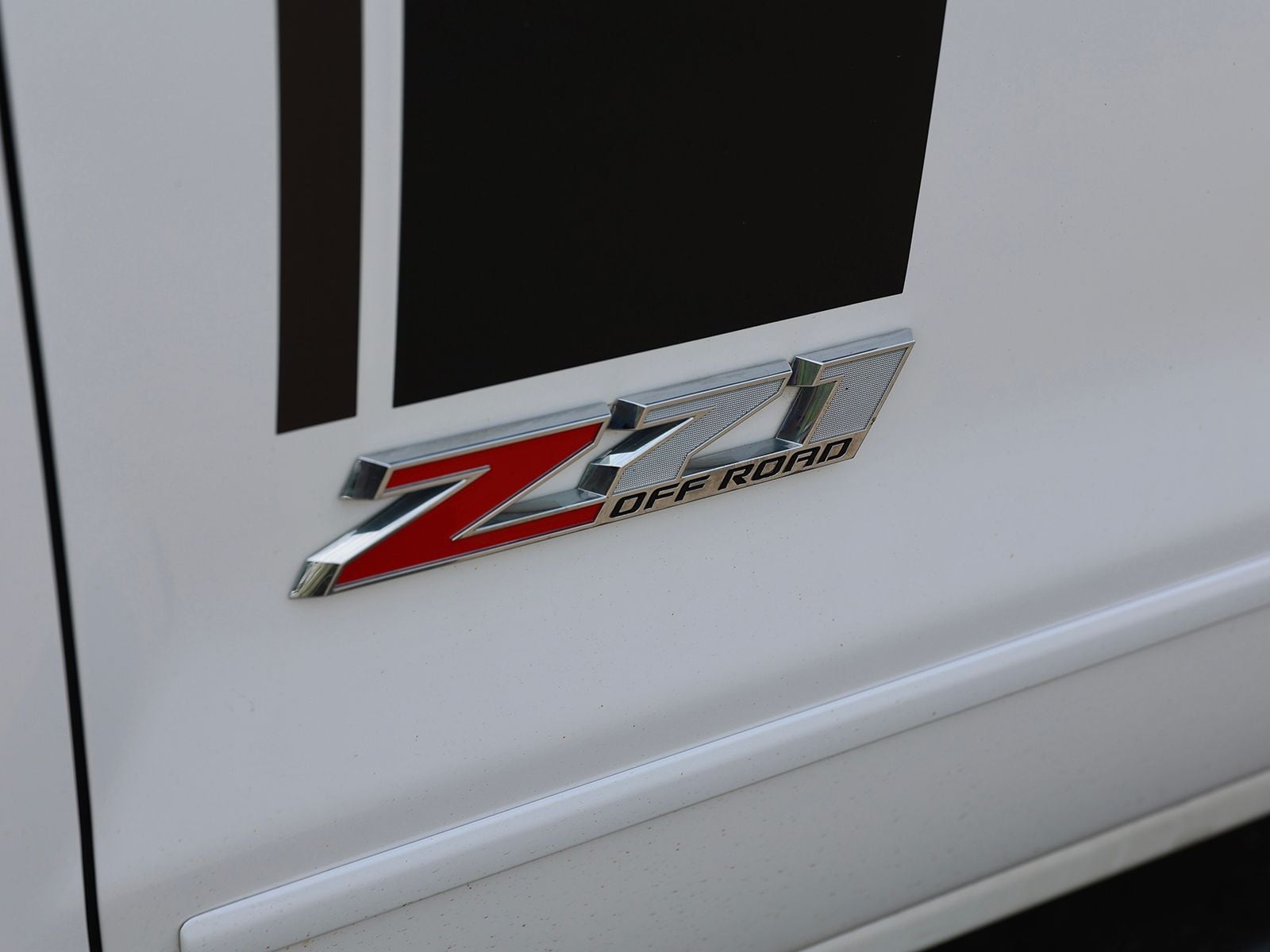 2017 Chevrolet Silverado 1500 LT Z71 - Photo 10
