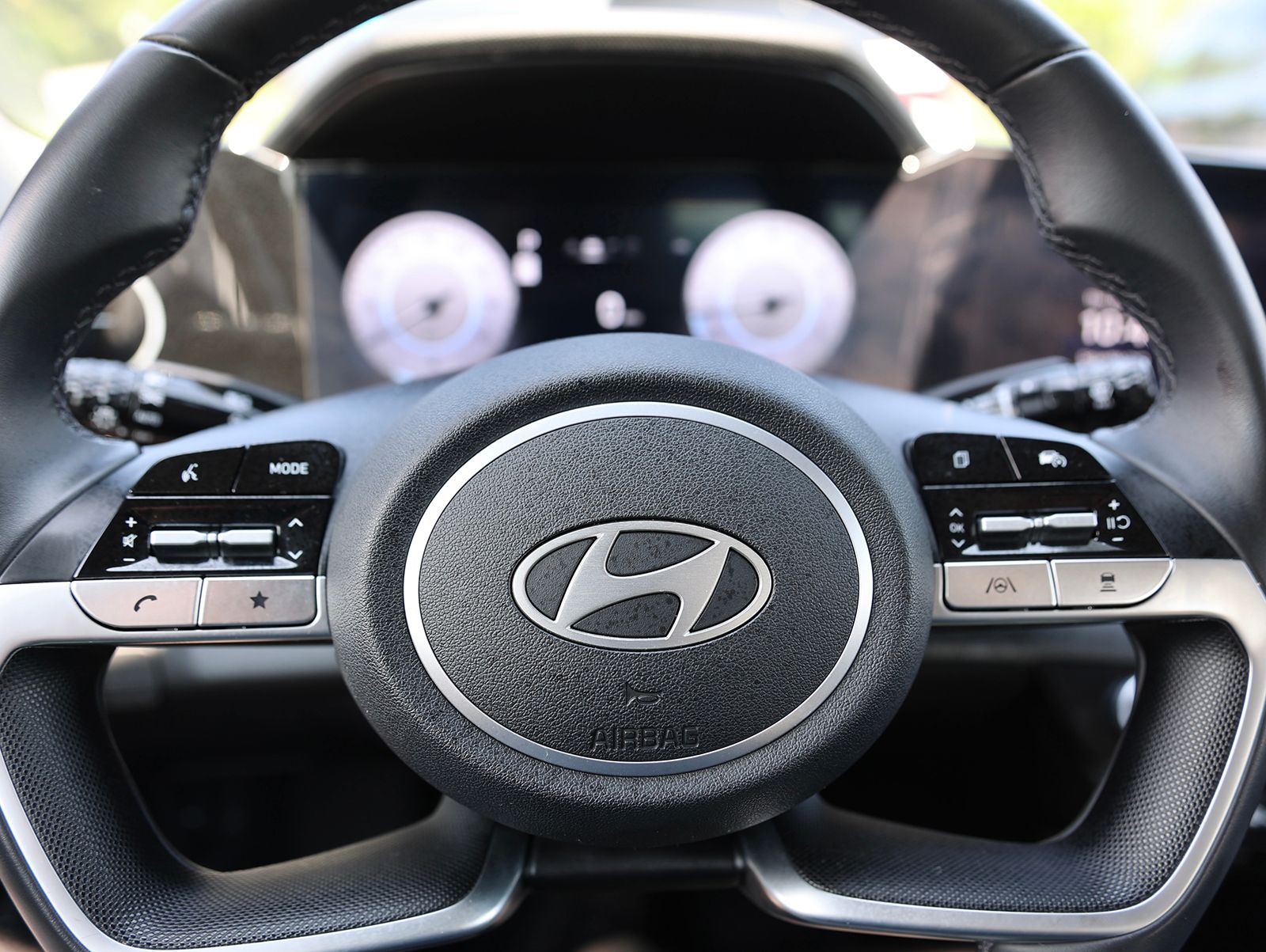 2025 Hyundai Elantra SEL - Photo 33