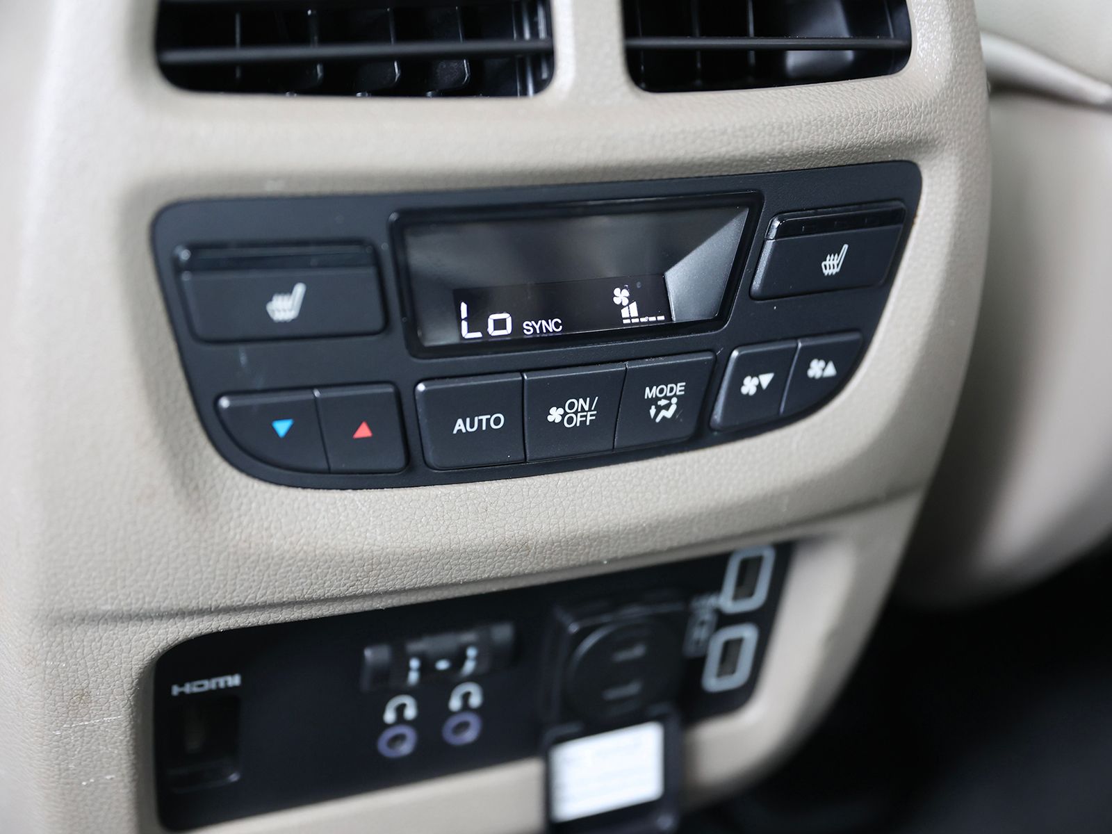 2019 Honda Pilot Elite - Photo 26