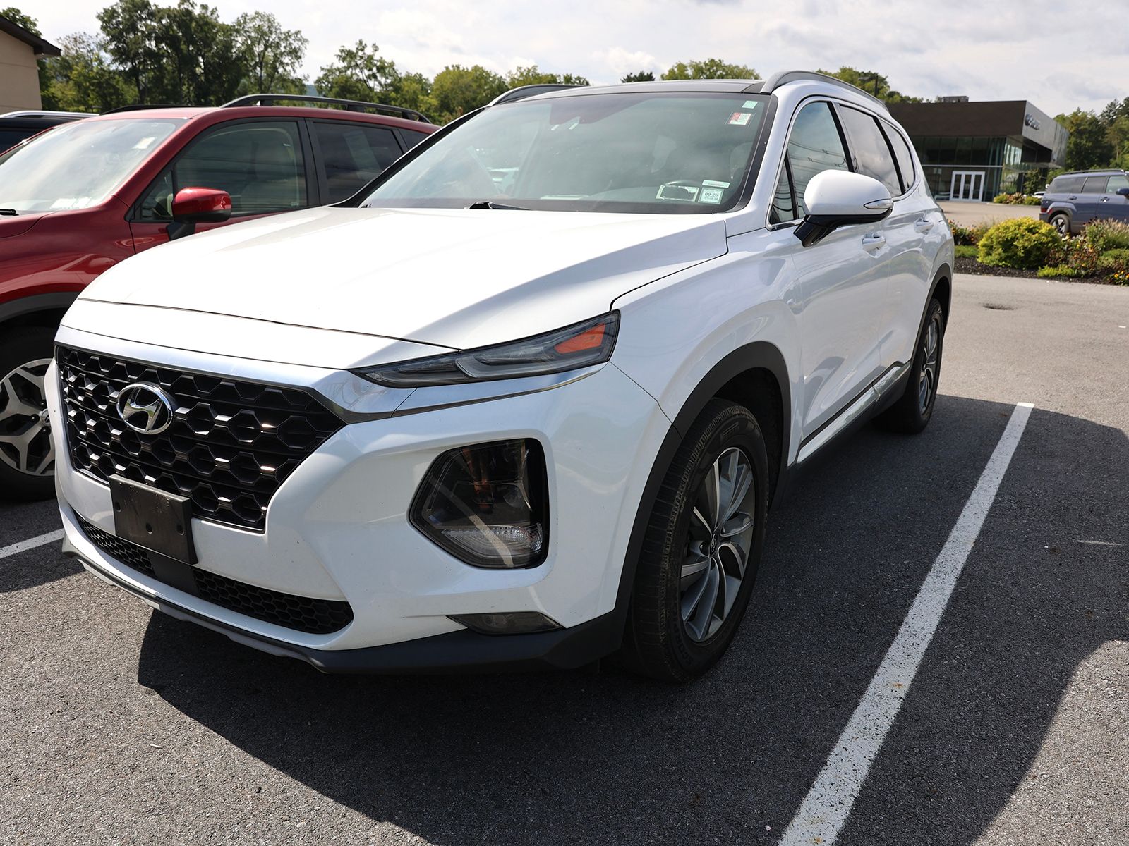 2019 Hyundai Santa Fe Limited - Photo 2