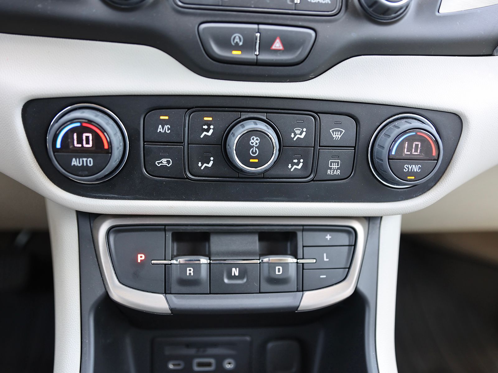 2022 GMC Terrain Denali - Photo 26