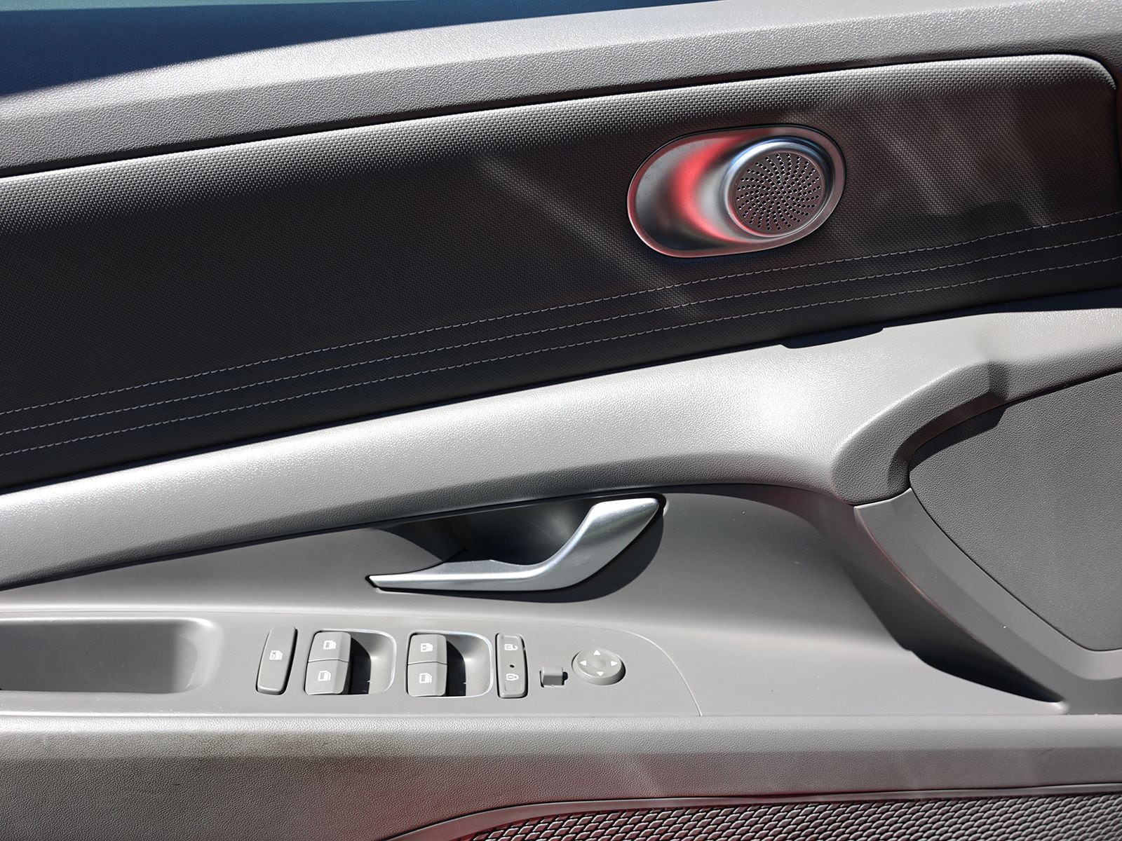 2022 Hyundai Elantra SEL - Photo 31