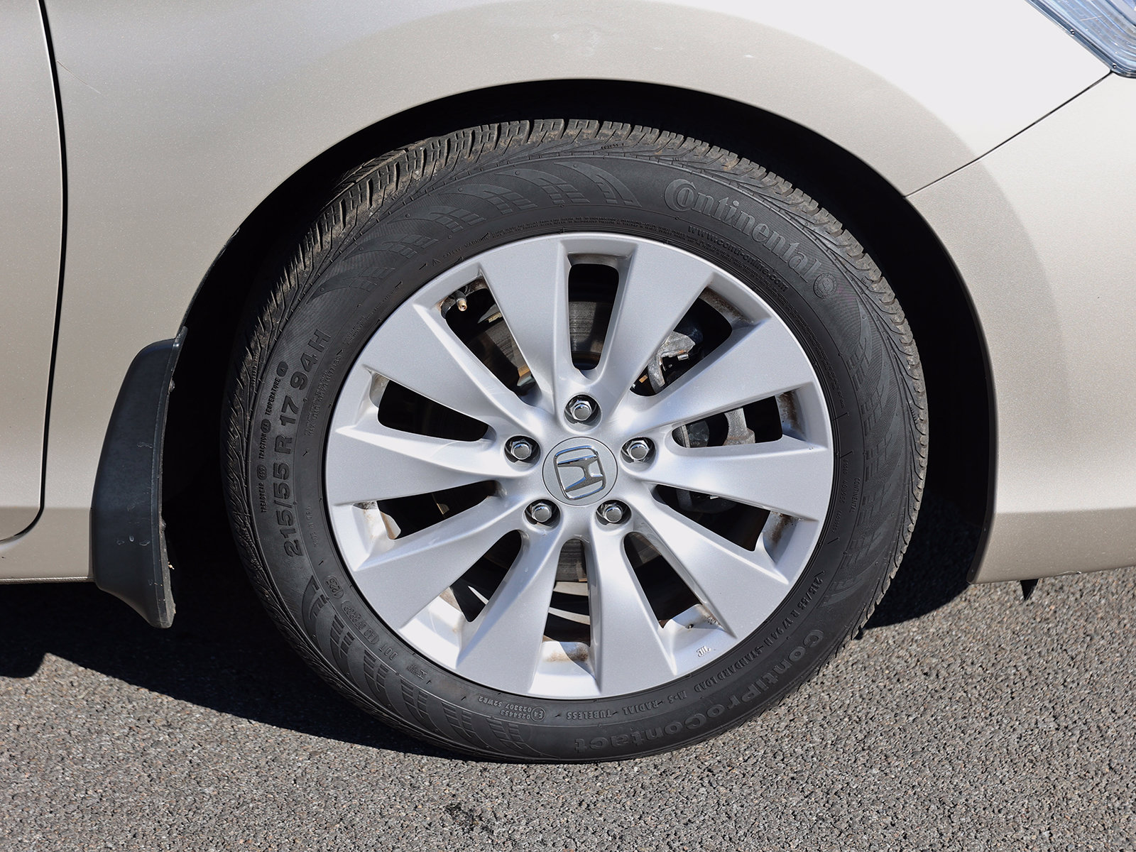 2014 Honda Accord EX-L - Photo 9