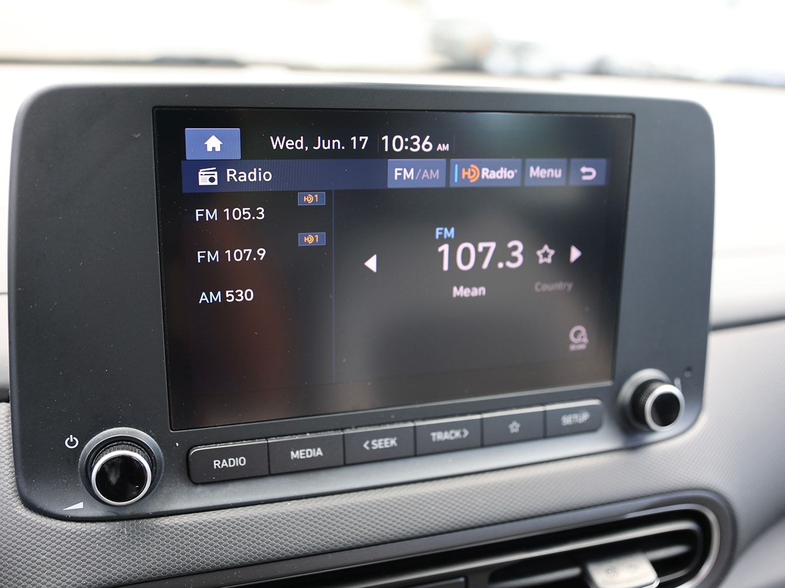 2023 Hyundai Kona SE - Photo 23