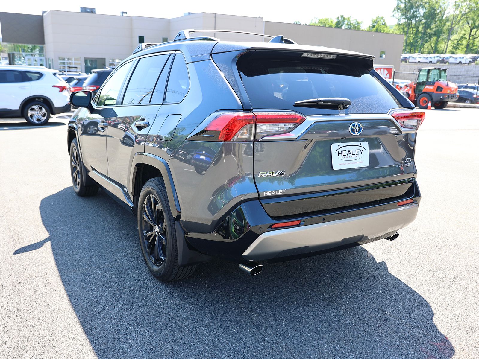 2023 Toyota RAV4 XSE - Photo 5