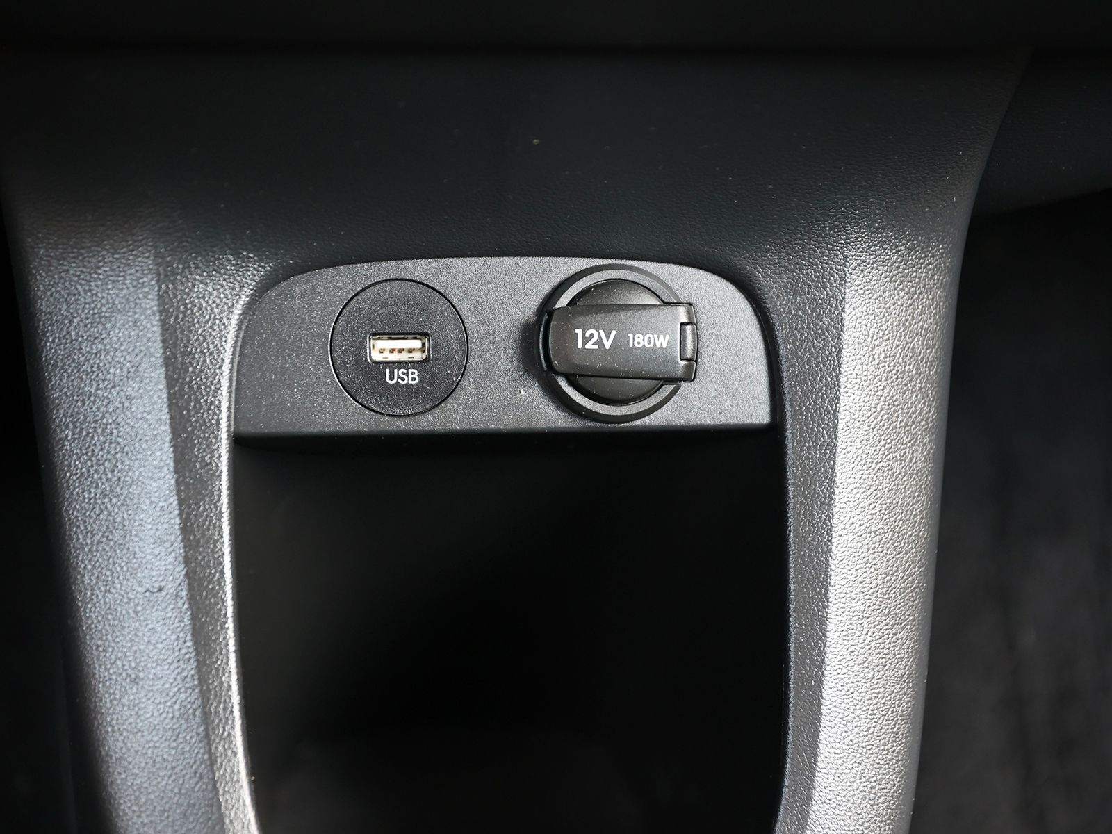 2024 Hyundai IONIQ 5 SEL - Photo 28