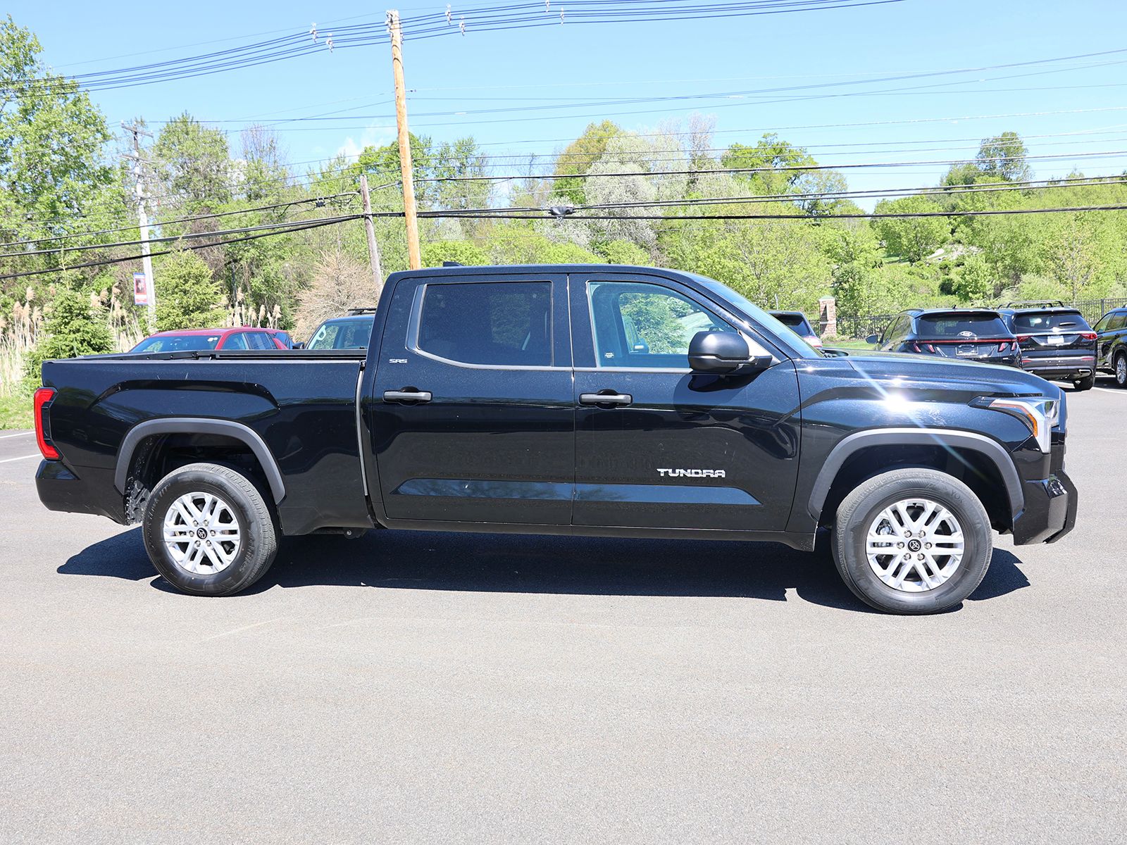 2022 Toyota Tundra SR5 - Photo 8