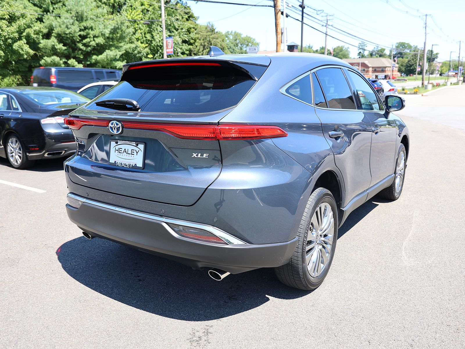 2024 Toyota Venza XLE - Photo 7