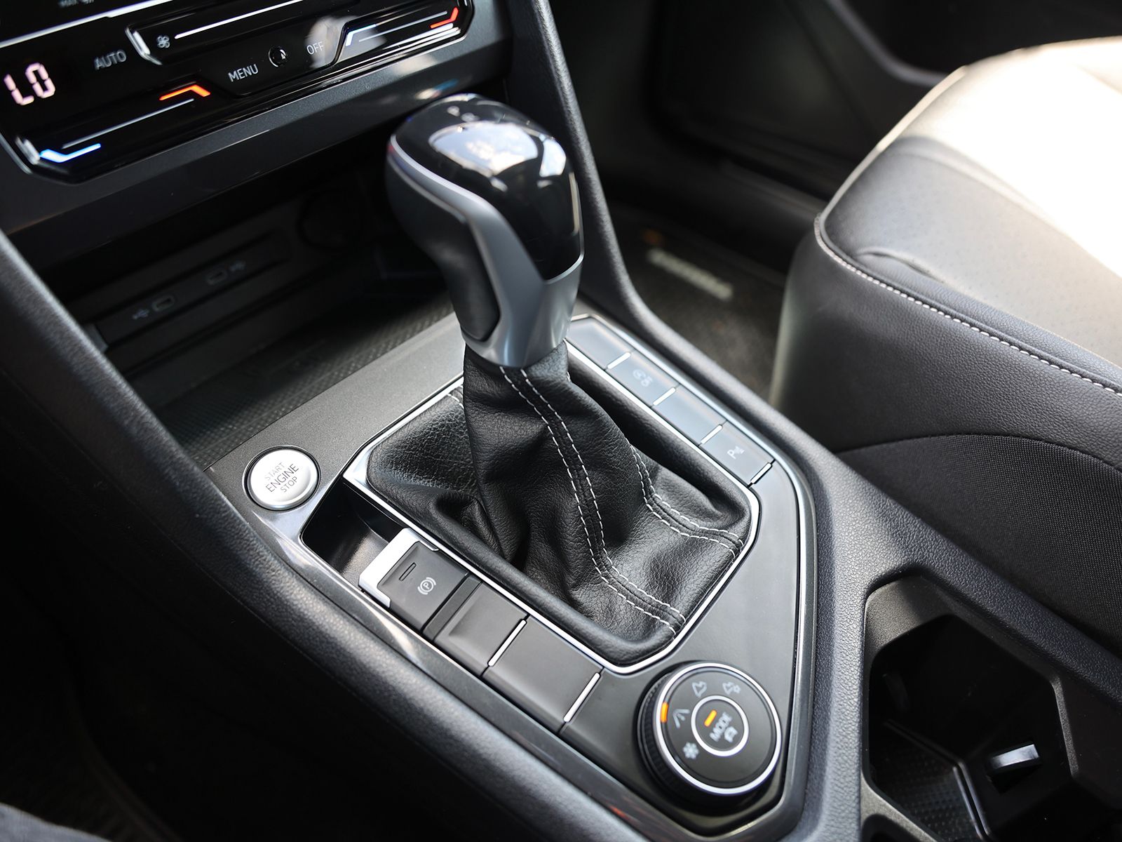 2022 Volkswagen Tiguan SE R-LINE BLACK - Photo 29