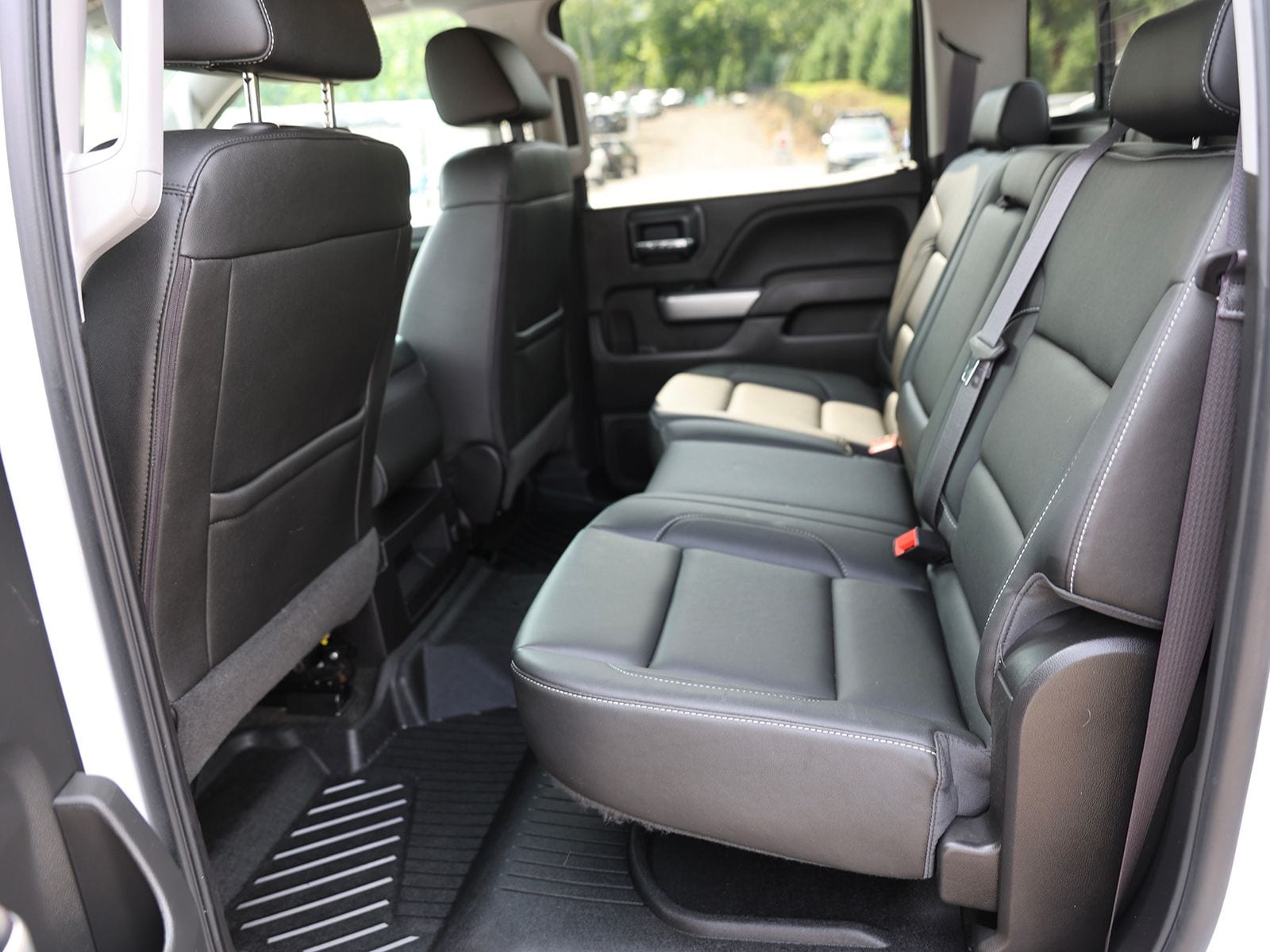 2017 Chevrolet Silverado 1500 LT Z71 - Photo 23