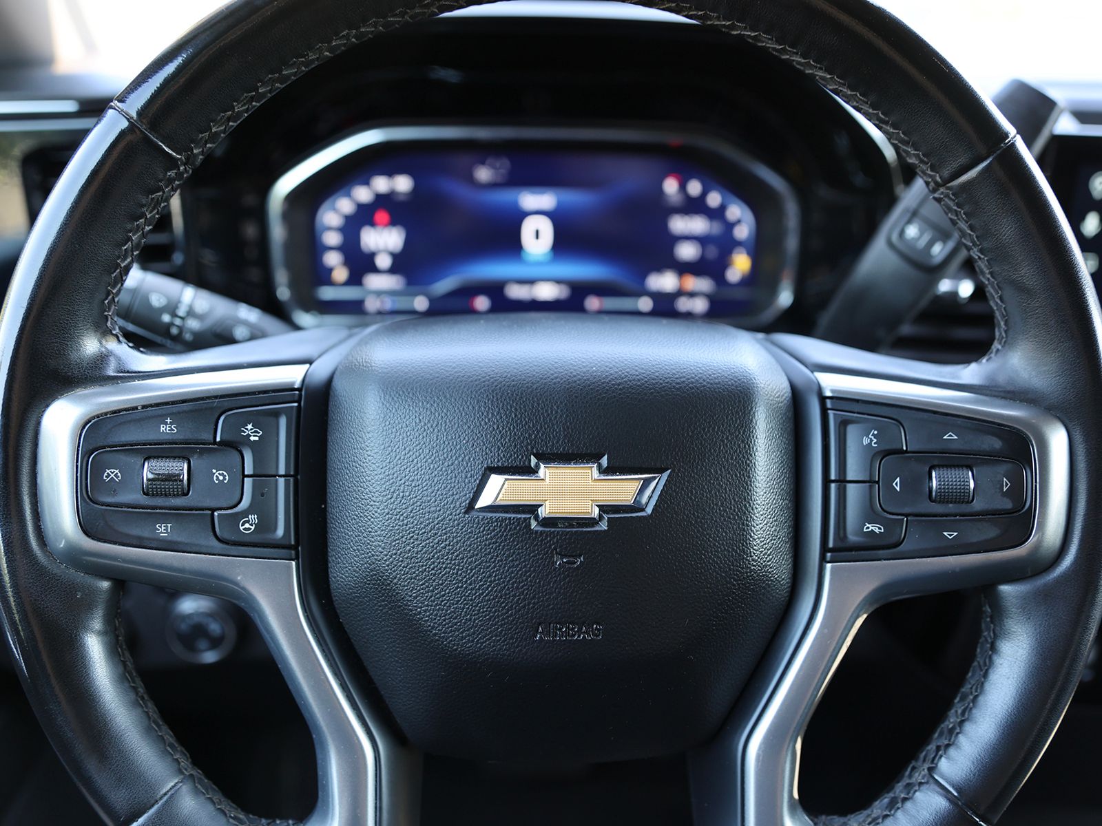 2024 Chevrolet Silverado 1500 LT - Photo 36