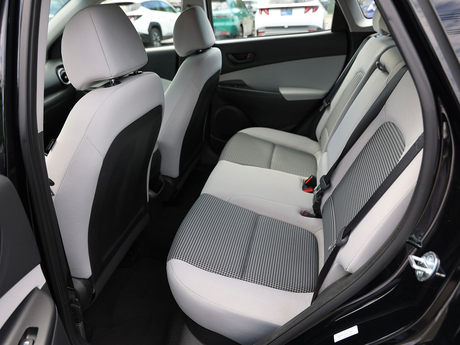 2023 Hyundai Kona SE - Photo 20