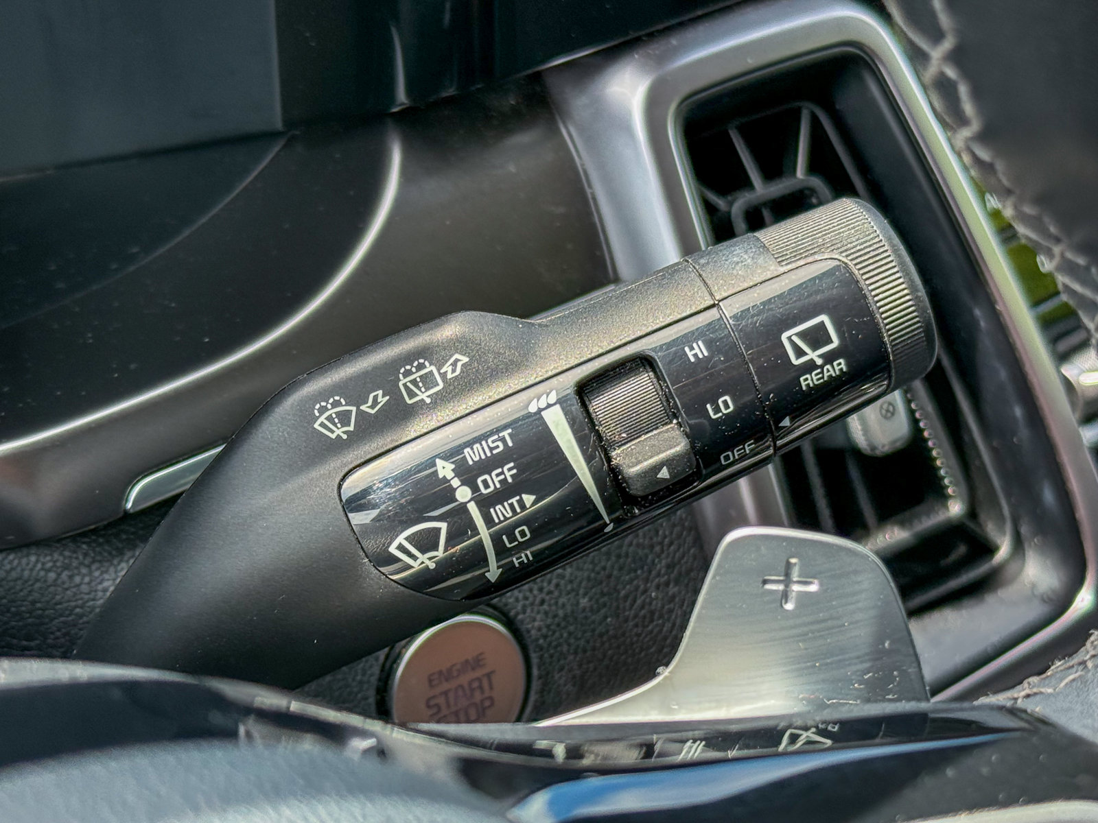 2023 Kia Sorento EX Hybrid - Photo 31