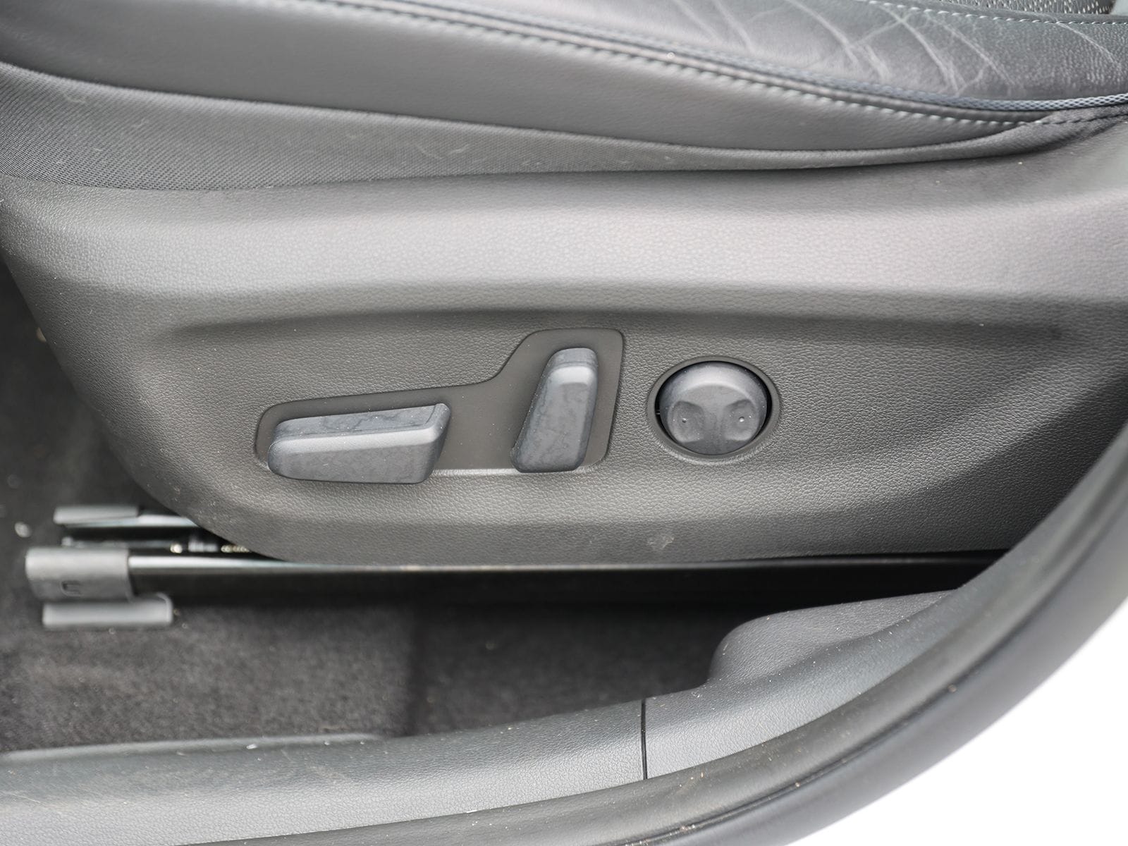 2021 Hyundai Kona EV Limited - Photo 18