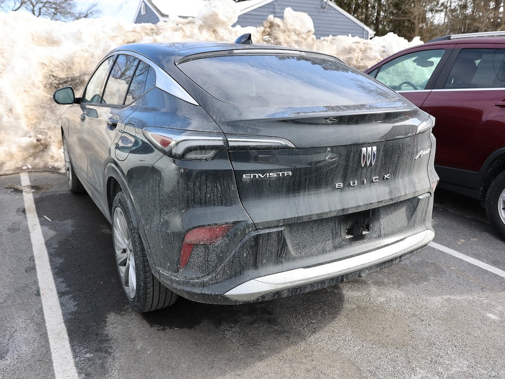 Used 2024 Buick Envista Avenir SUV
