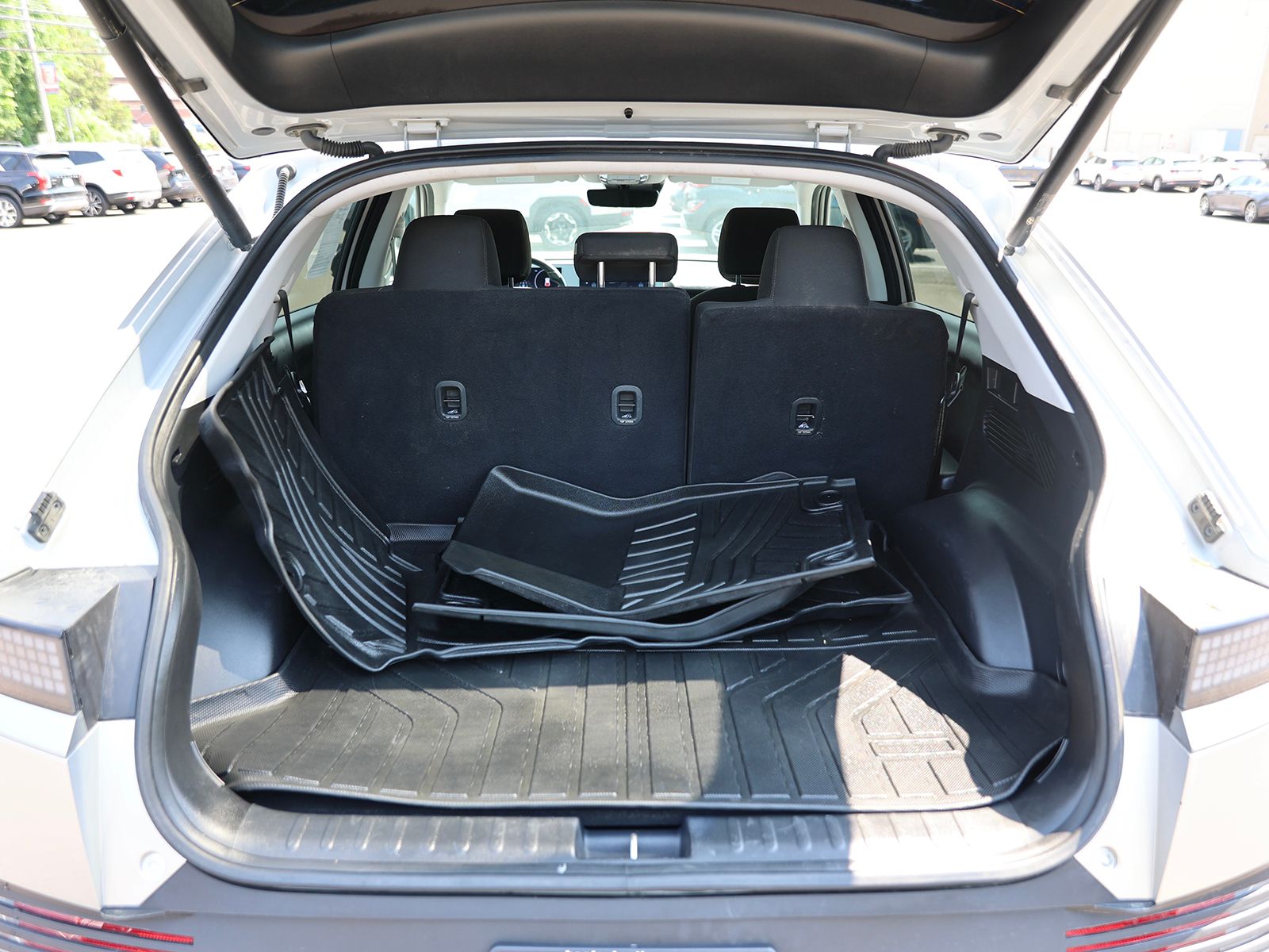 2024 Hyundai IONIQ 5 SEL - Photo 12