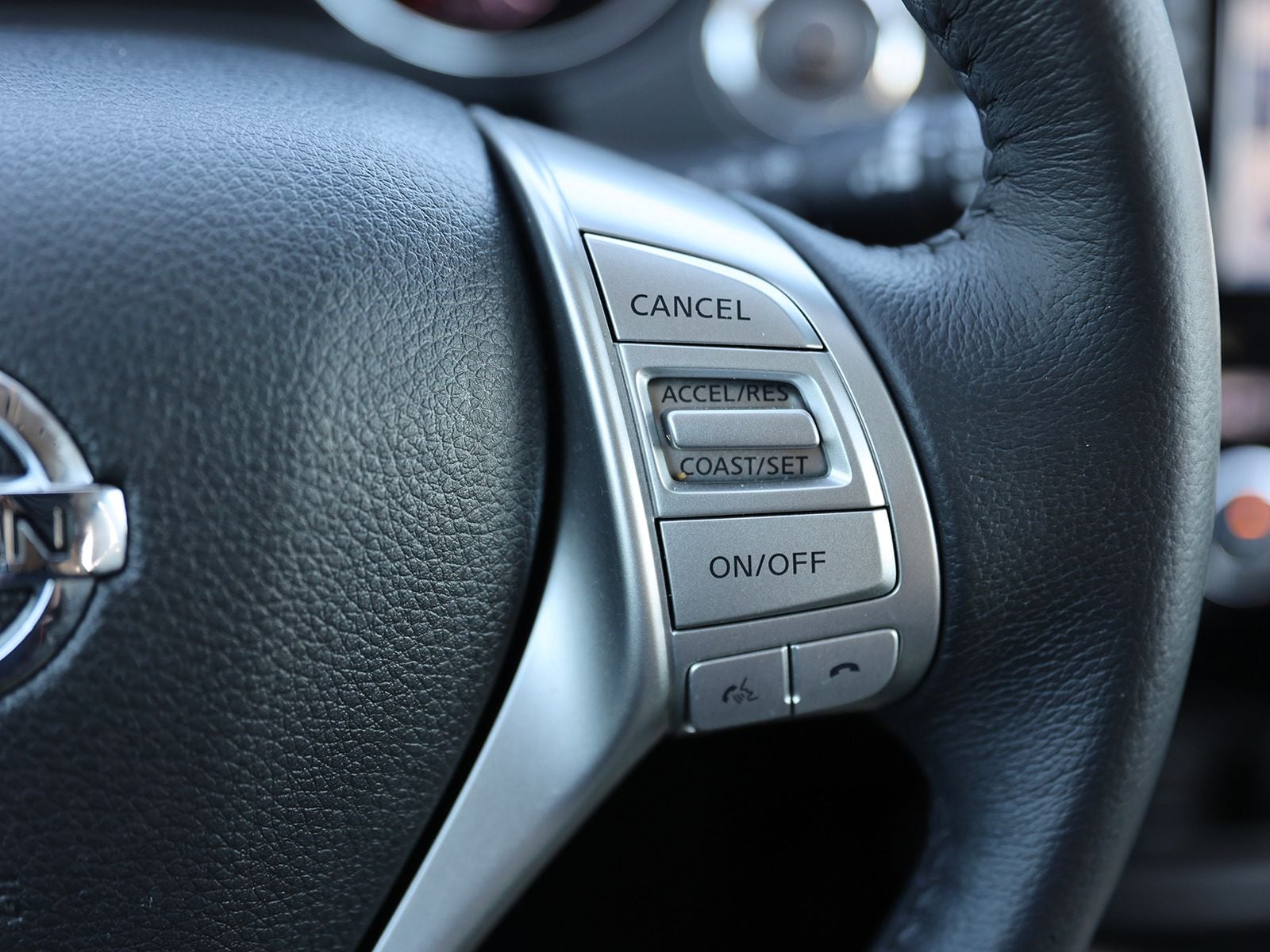 2016 Nissan Rogue SL - Photo 38