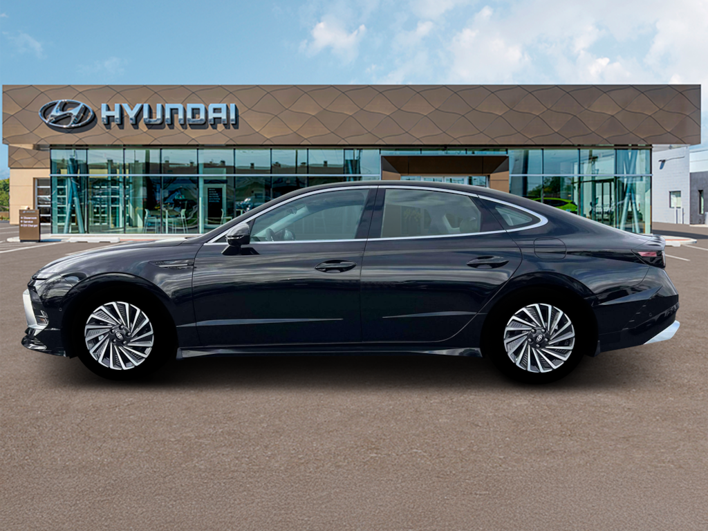 New 2025 Hyundai Sonata Hybrid Limited Sedan