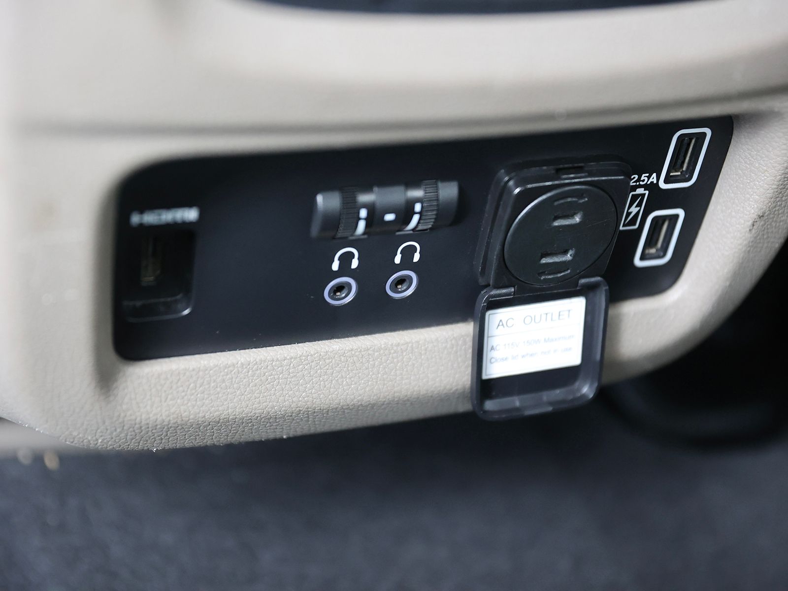 2019 Honda Pilot Elite - Photo 27