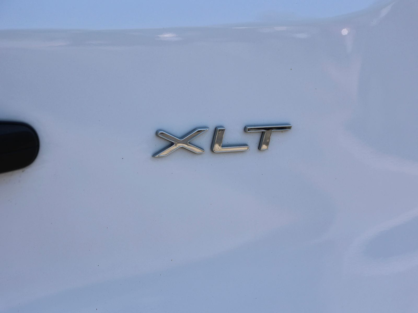 2025 Ford Transit Passenger Van XLT - Photo 11