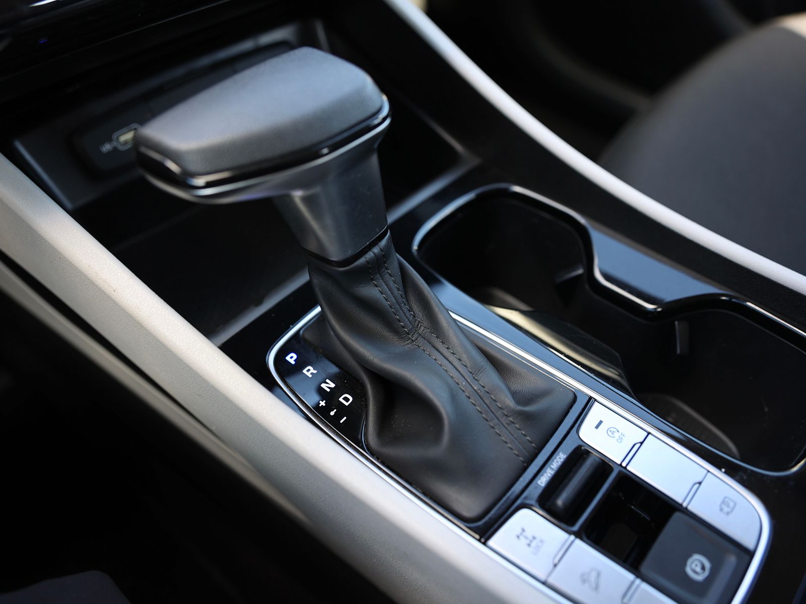 2024 Hyundai Tucson SE - Photo 27