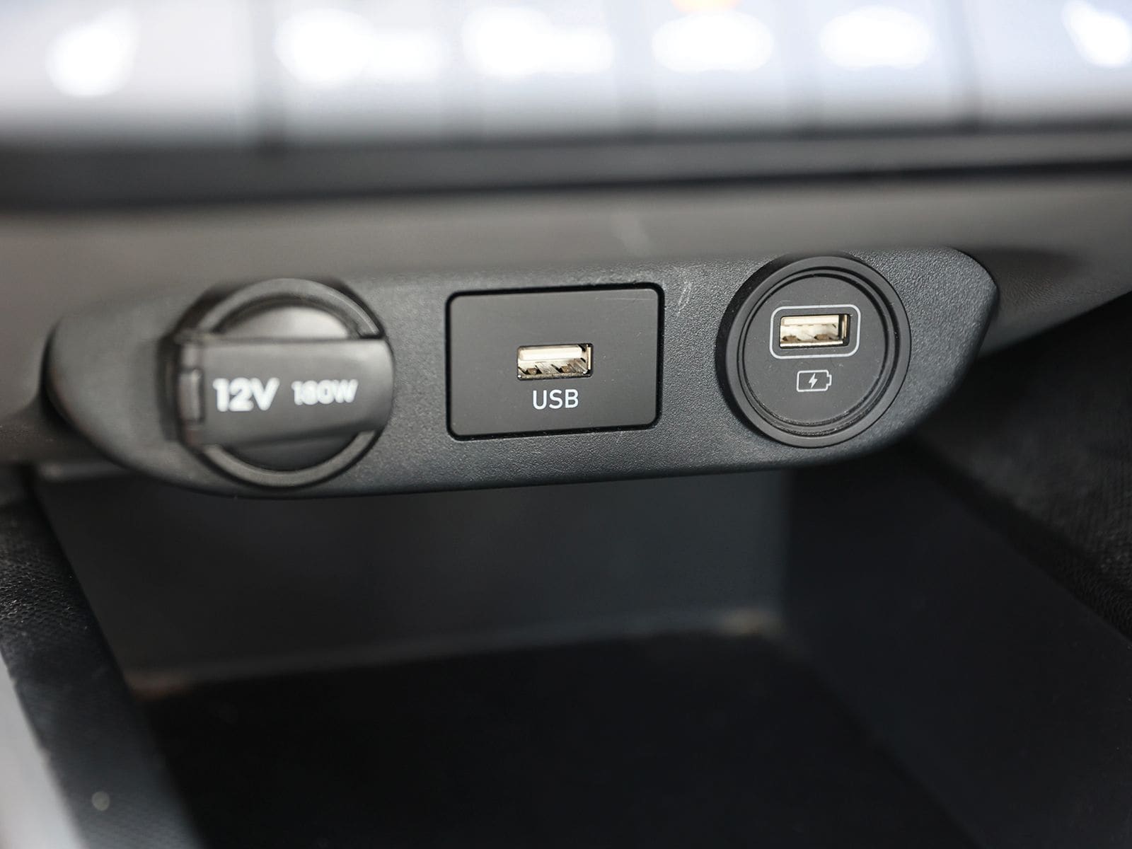2023 Hyundai Elantra Blue - Photo 26