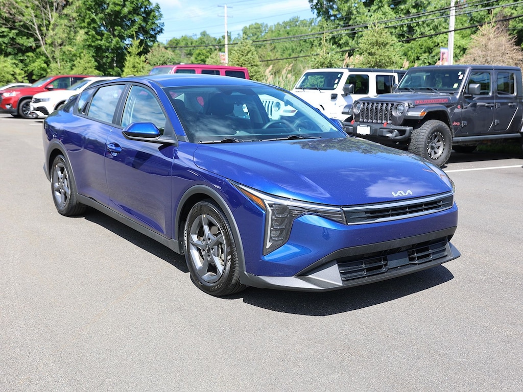 Used 2025 Kia K4 LXS Sedan
