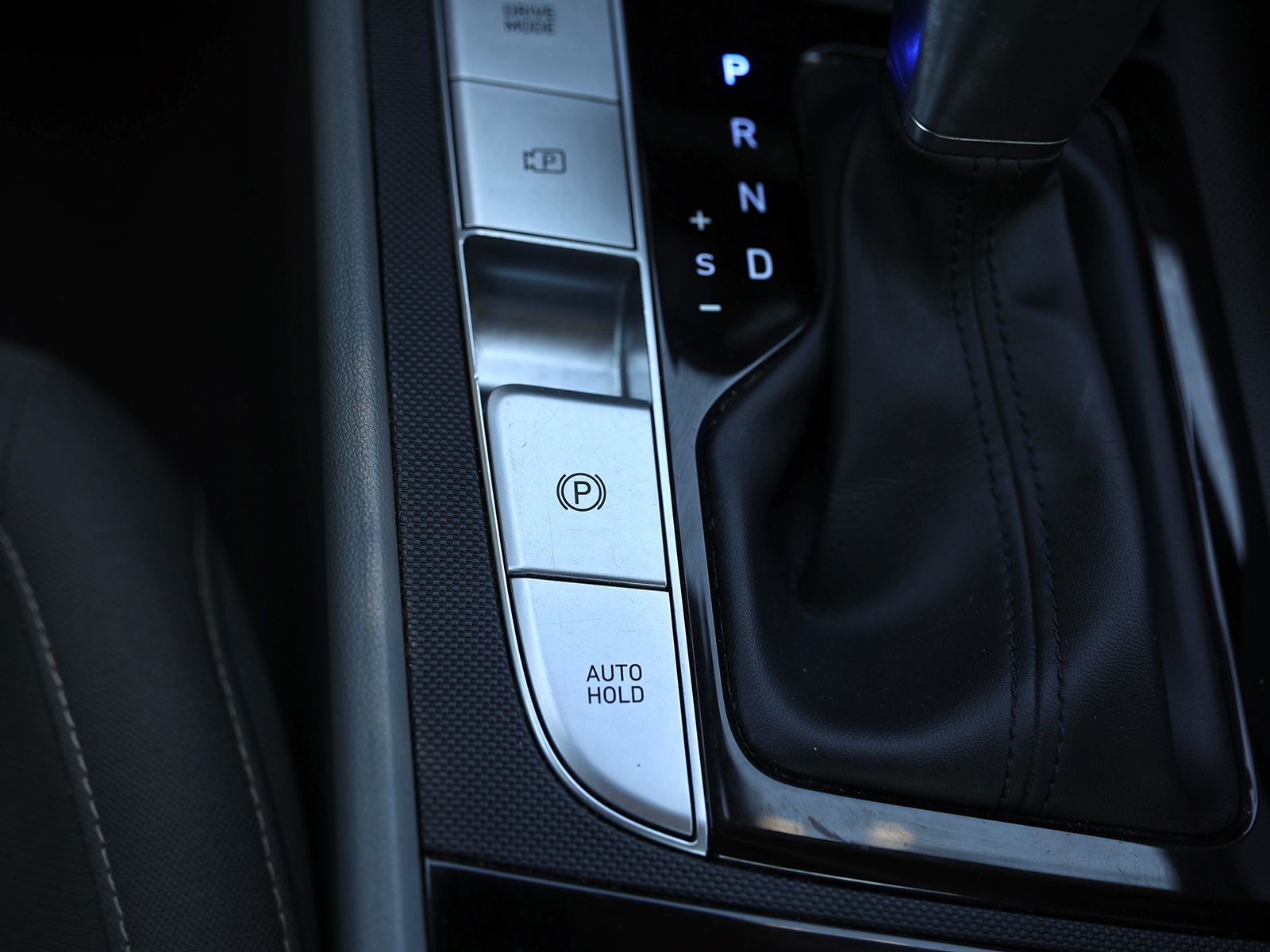 2022 Hyundai Elantra SEL - Photo 28