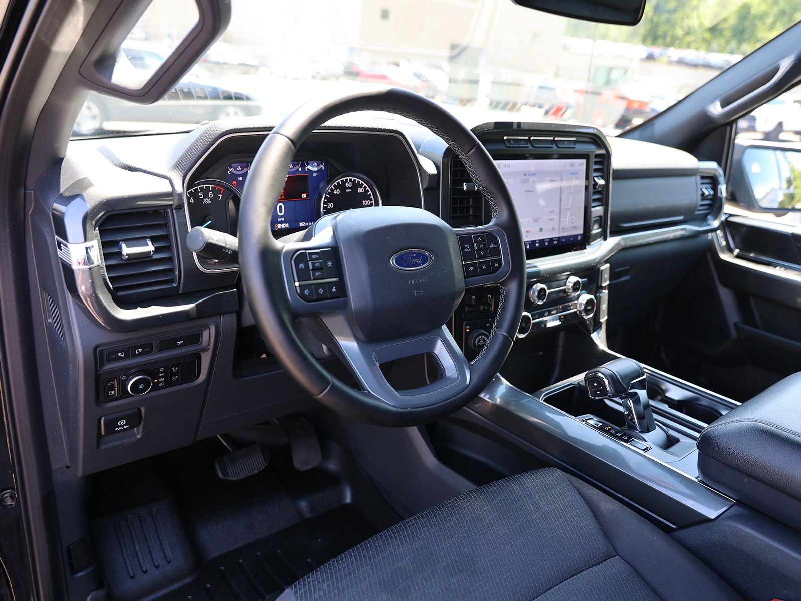 2023 Ford F-150 XLT - Photo 19