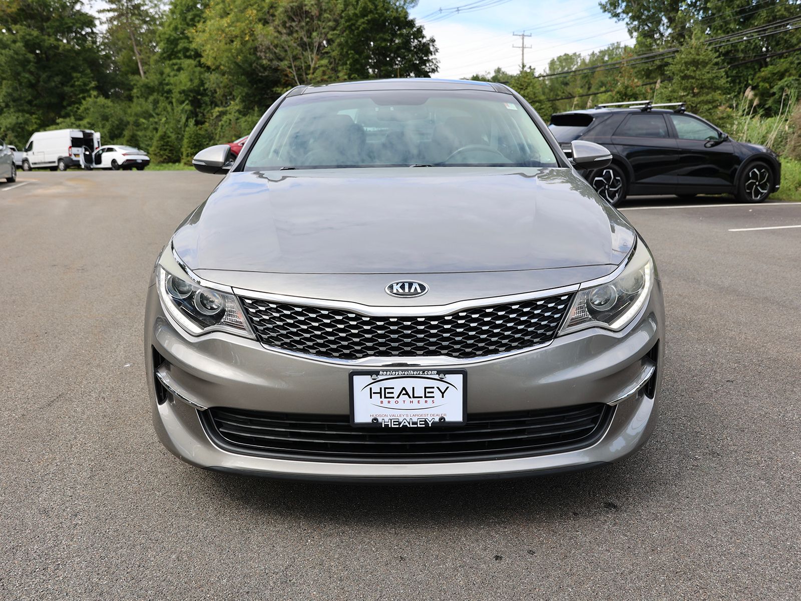 Used 2017 Kia Optima EX with VIN 5XXGU4L30HG144352 for sale in Fishkill, NY