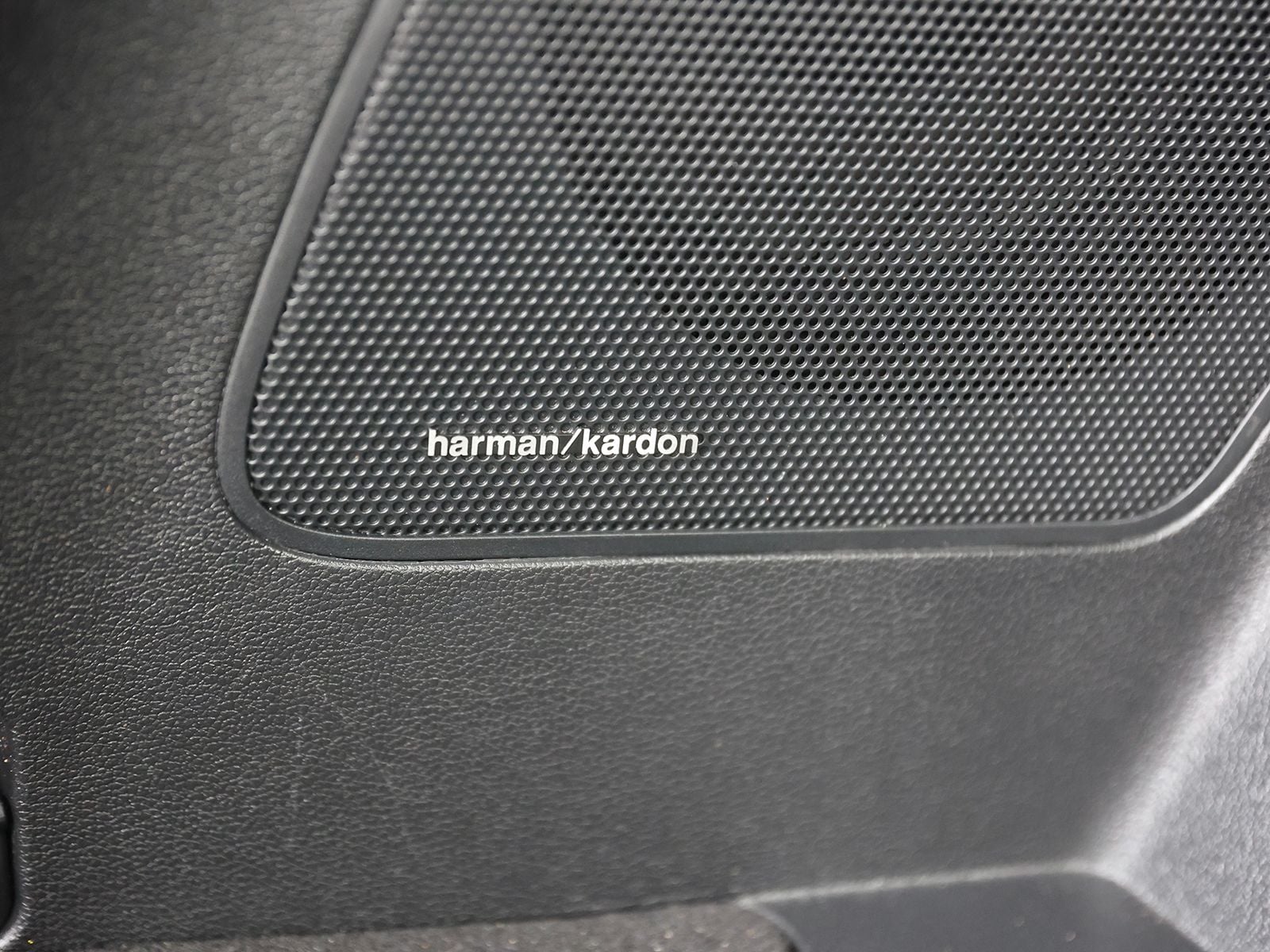 2023 Hyundai Santa Fe SEL - Photo 16