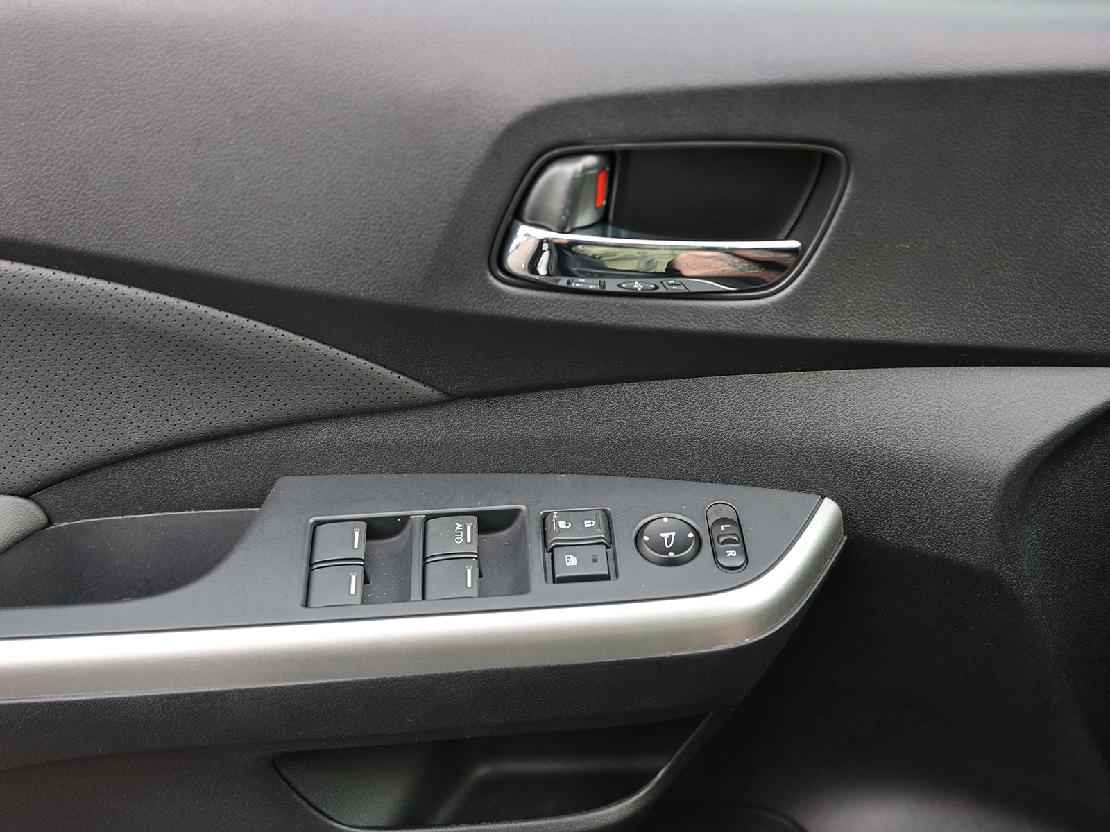 2016 Honda CR-V EX-L - Photo 31