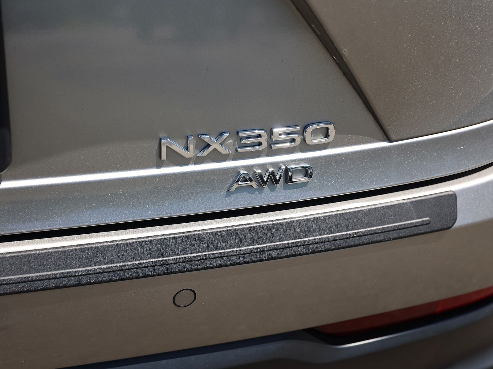 2023 Lexus NX 350 - Photo 9
