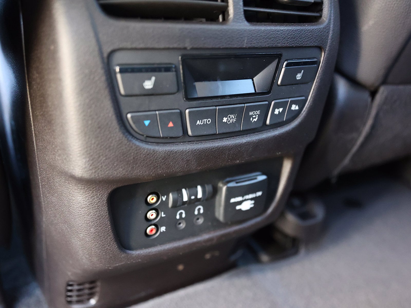 2016 Acura MDX Technology & Entertainment Package - Photo 24
