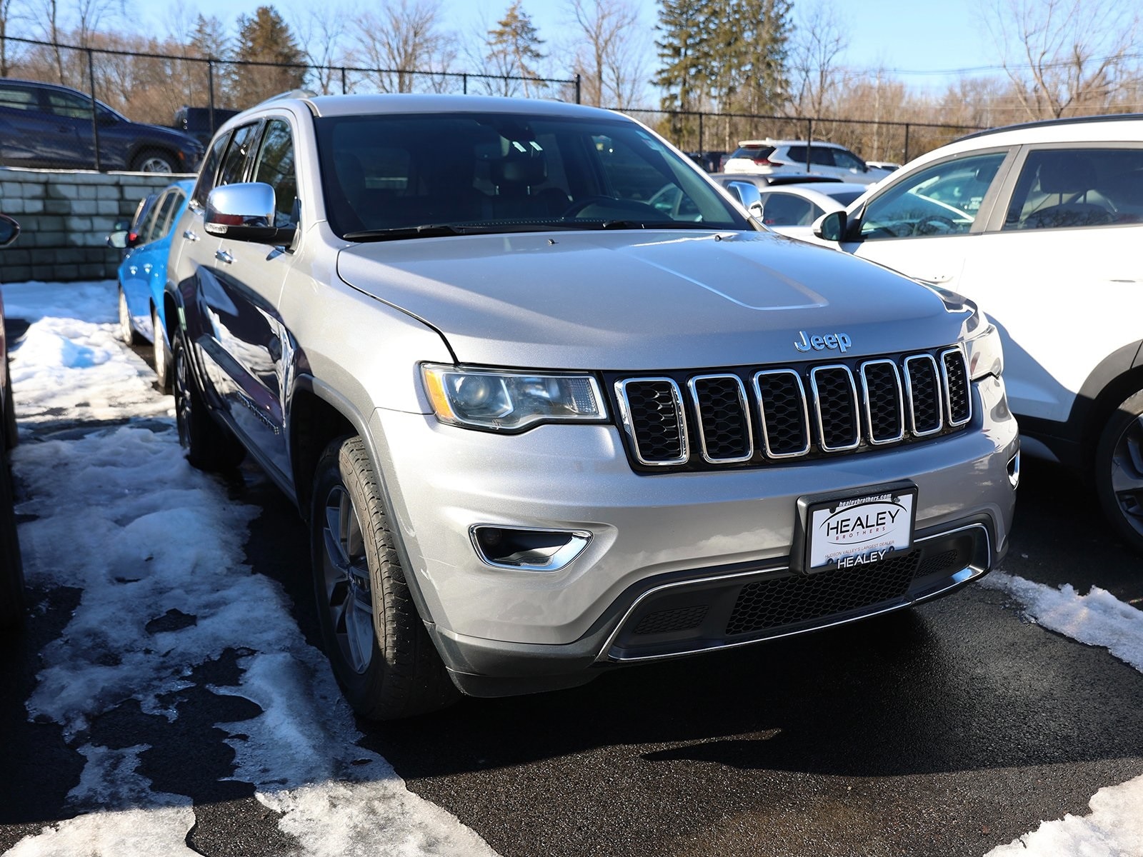 2018 Jeep Grand Cherokee Limited's photo