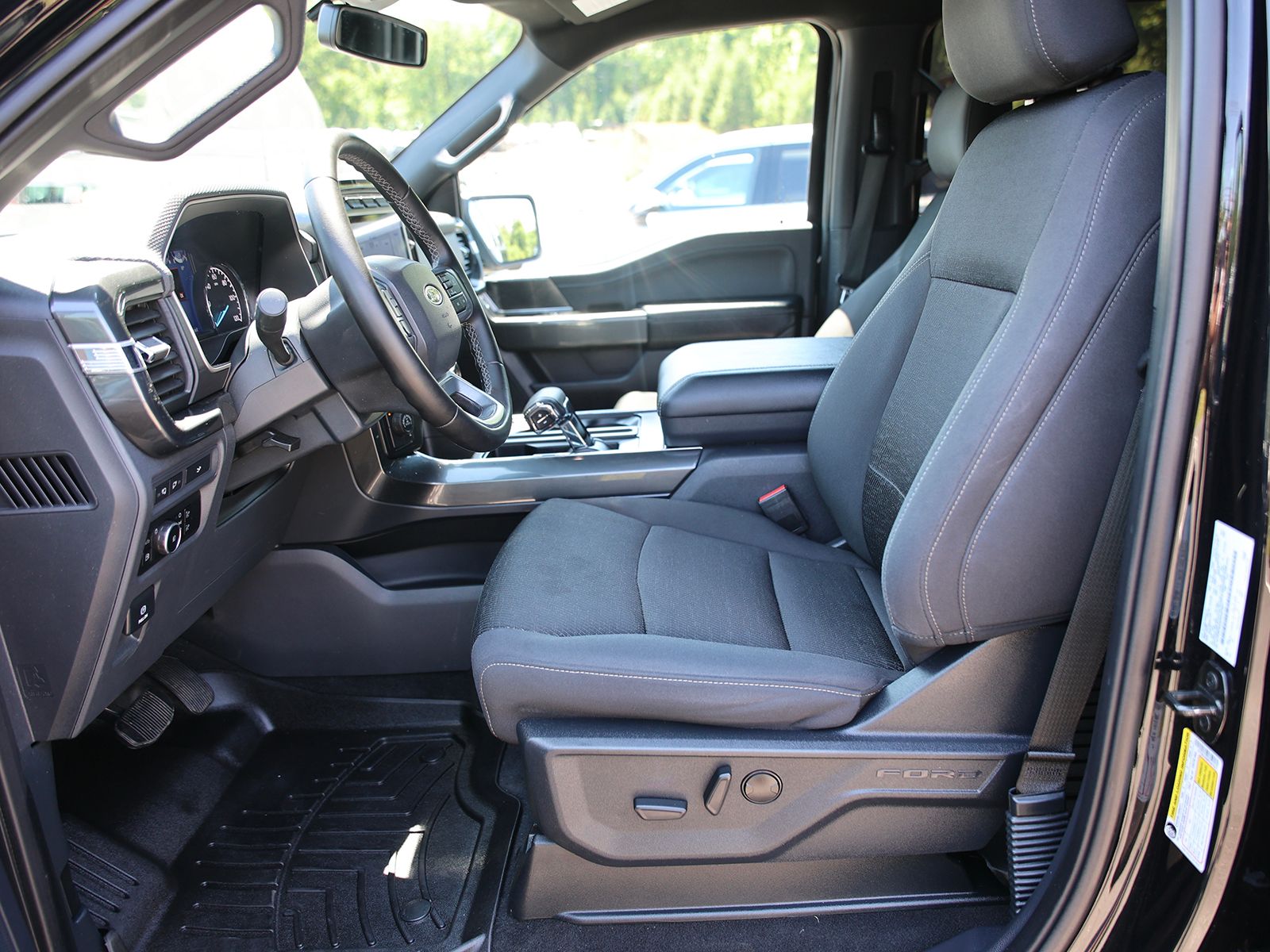 2023 Ford F-150 XLT - Photo 20