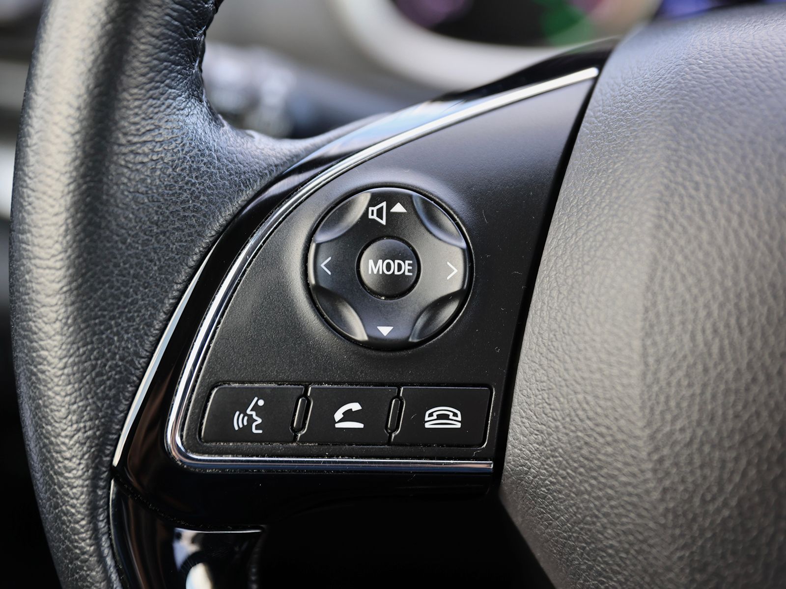 2024 Mitsubishi Eclipse Cross SE - Photo 39