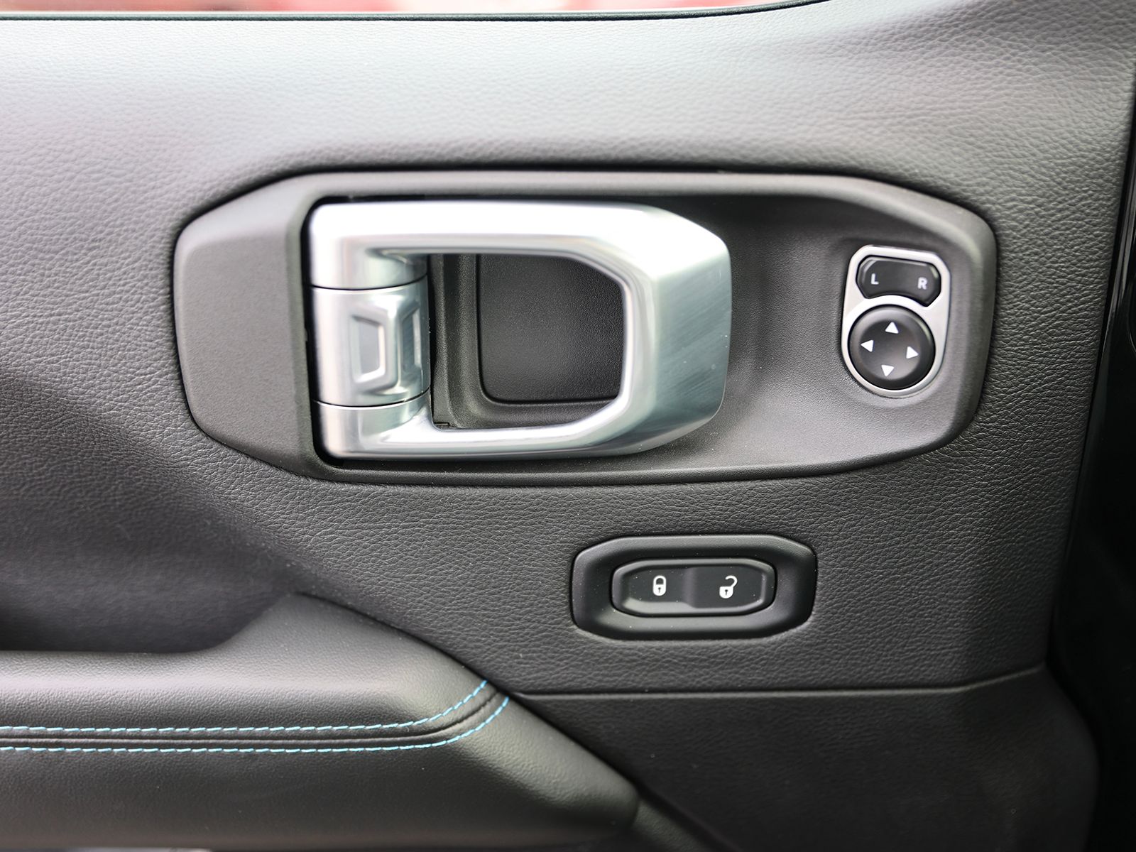 2024 Jeep Wrangler 4xe Rubicon X 4XE - Photo 39