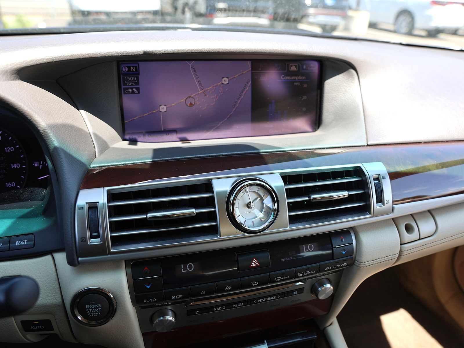 2013 Lexus LS Base - Photo 23