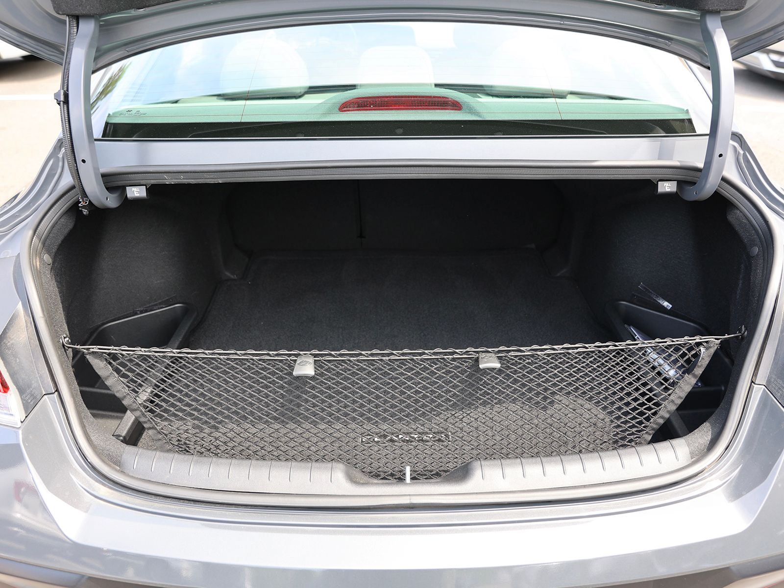 2025 Hyundai Elantra SEL - Photo 11
