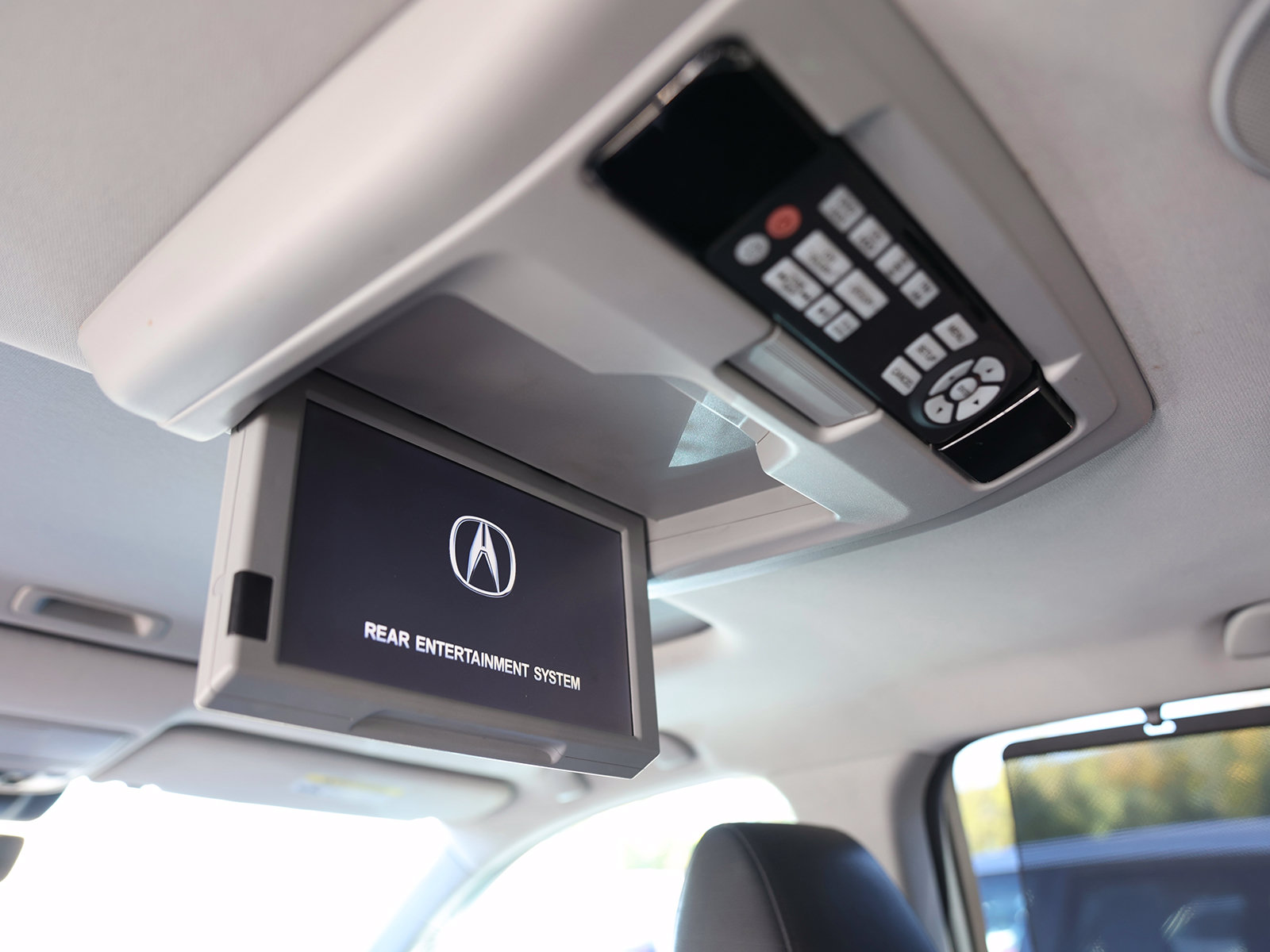 2016 Acura MDX Technology & Entertainment Package - Photo 26