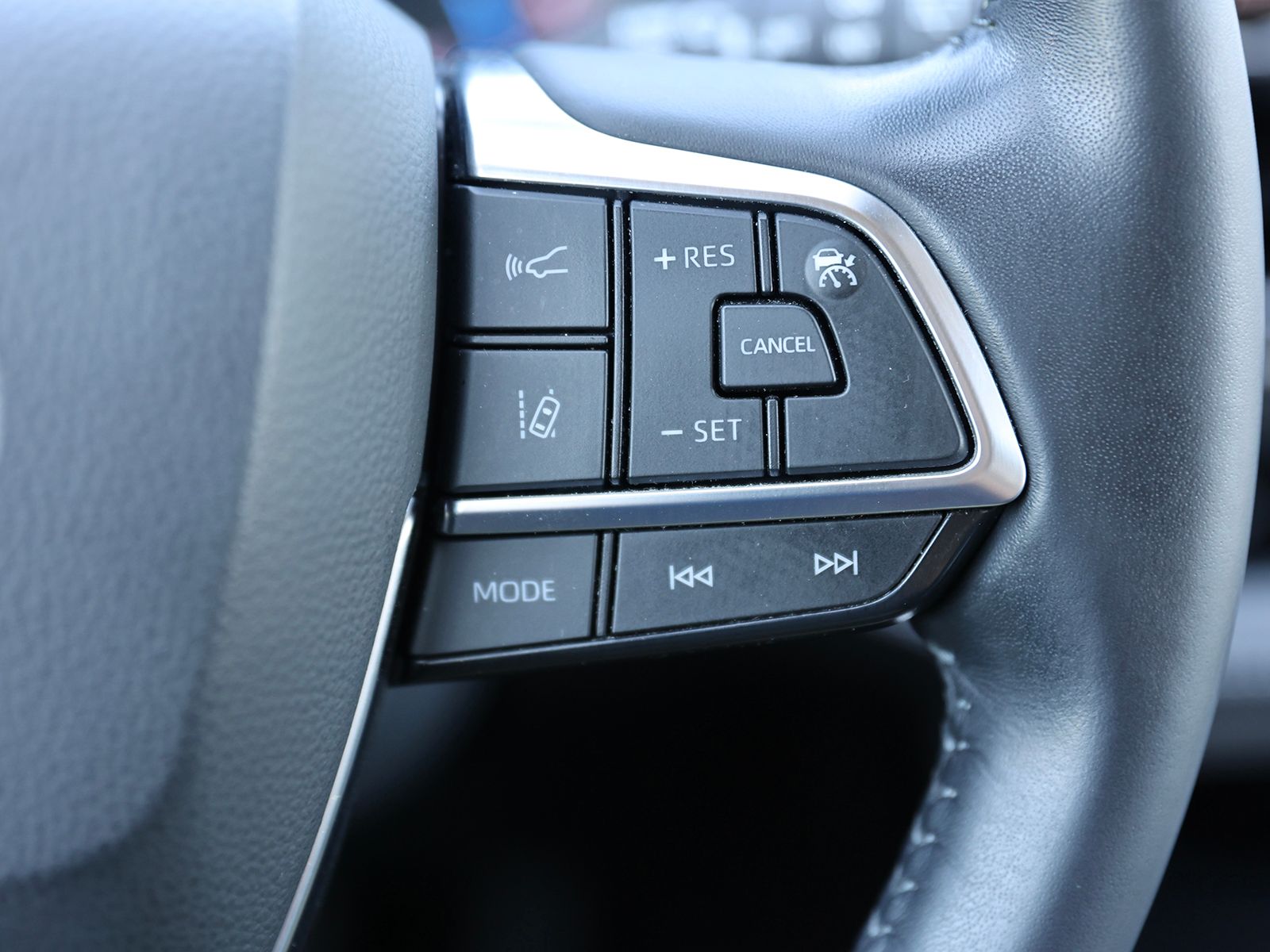 2020 Toyota Highlander XLE - Photo 42