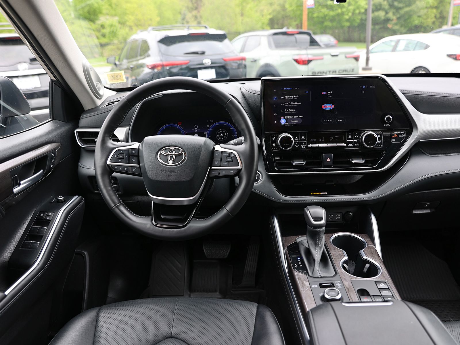 2023 Toyota Highlander Platinum - Photo 17