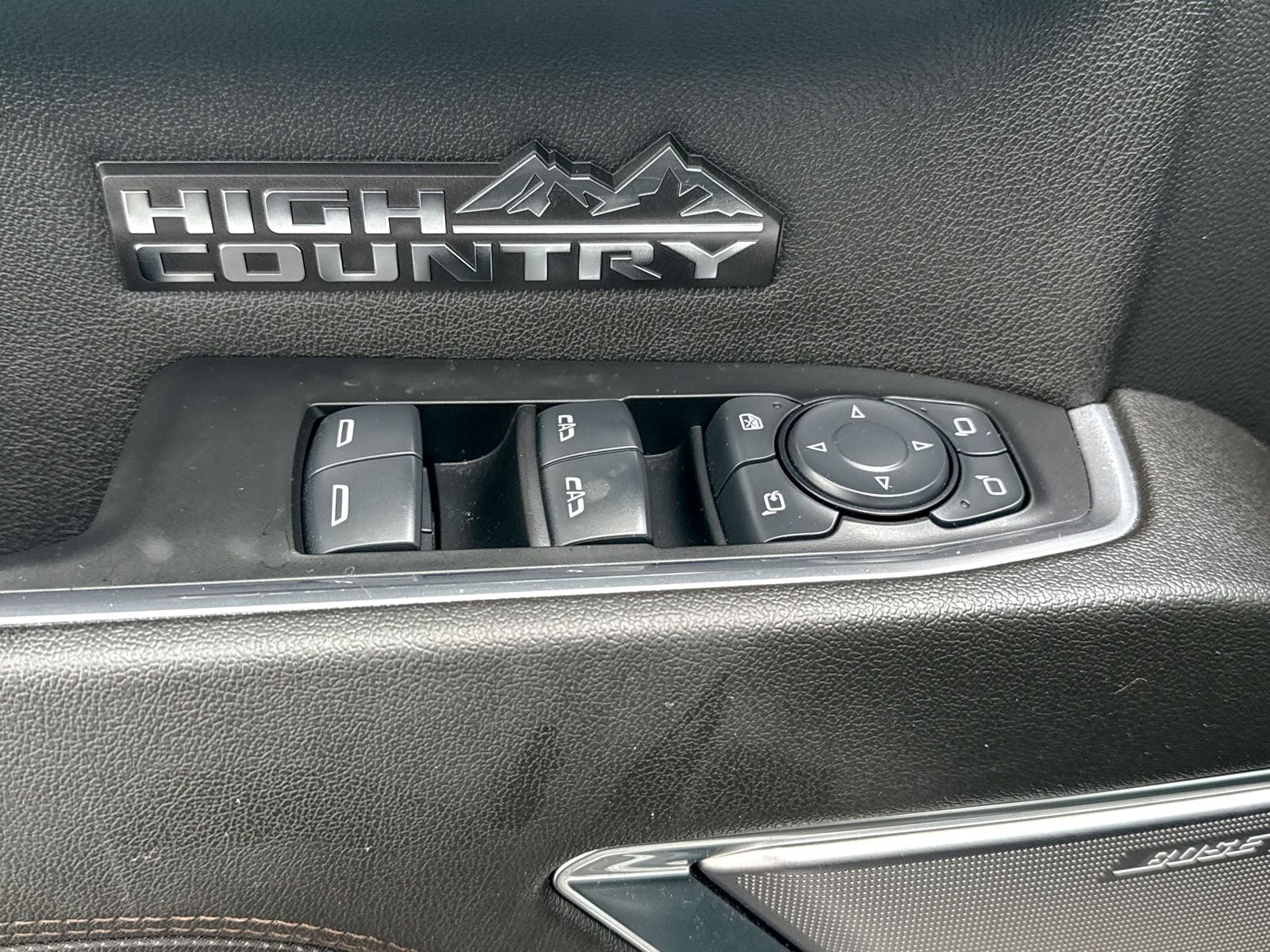 2024 Chevrolet Silverado 1500 High Country - Photo 17