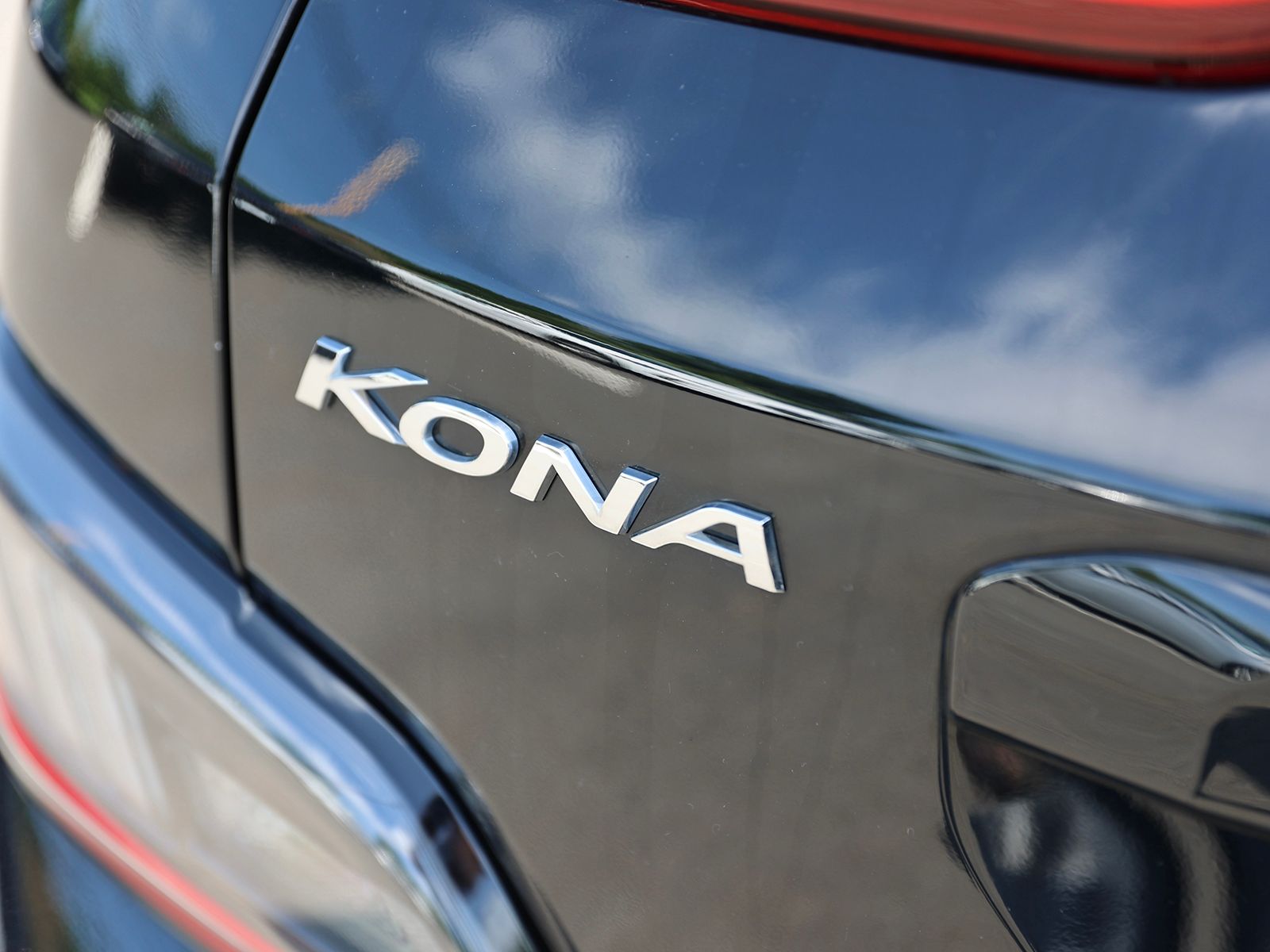 2023 Hyundai Kona EV Limited - Photo 9